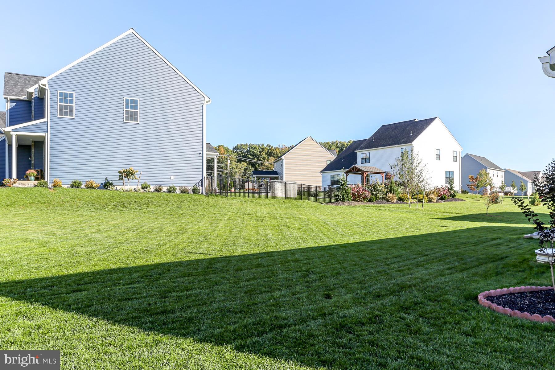 HIGHLAND RIDGE - Residential