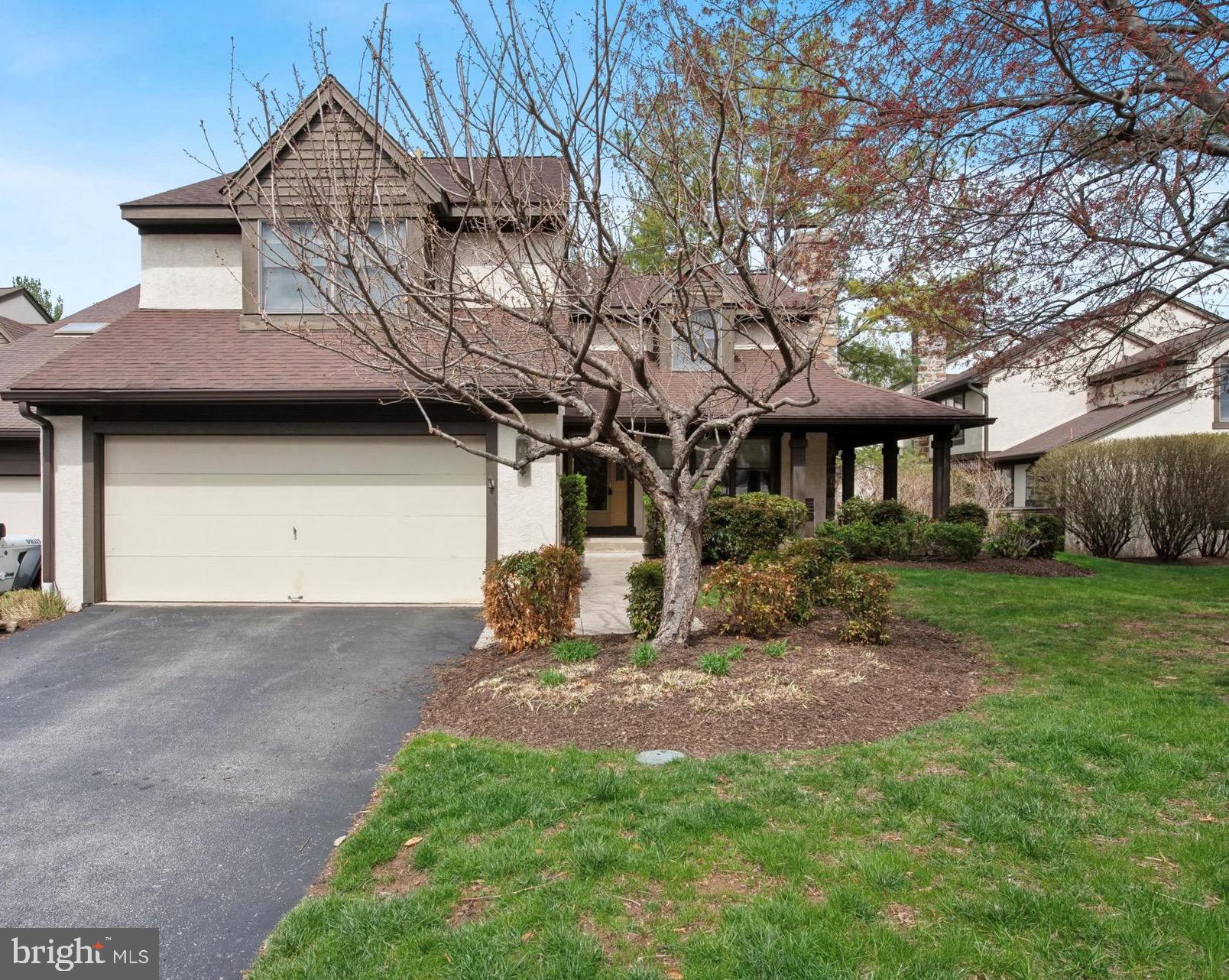 THE PONDS - Residential