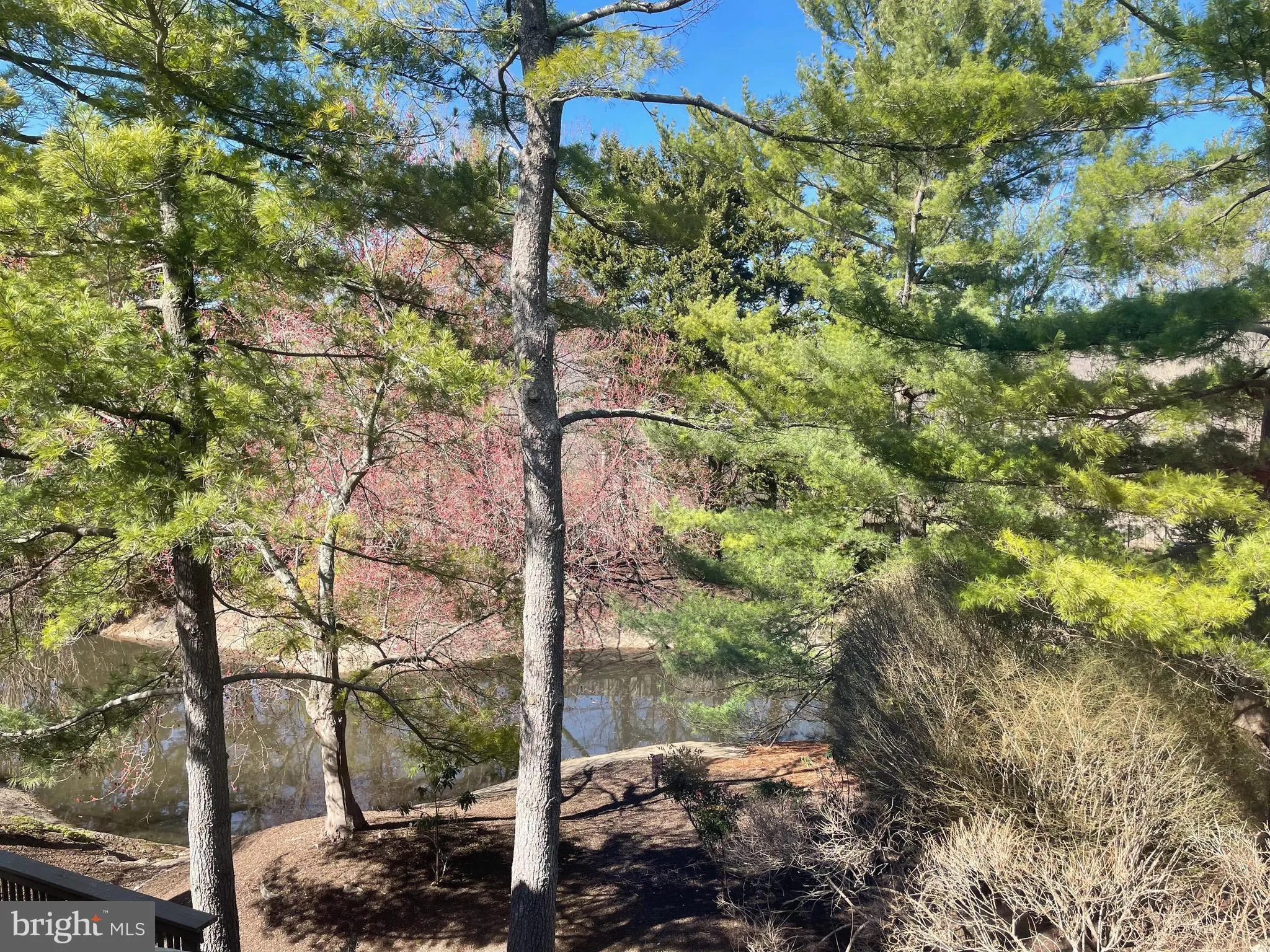 Chesterbrook, Pennsylvania 19087, United States, 3 Bedrooms Bedrooms, ,4 BathroomsBathrooms,Residential,Pending,99743