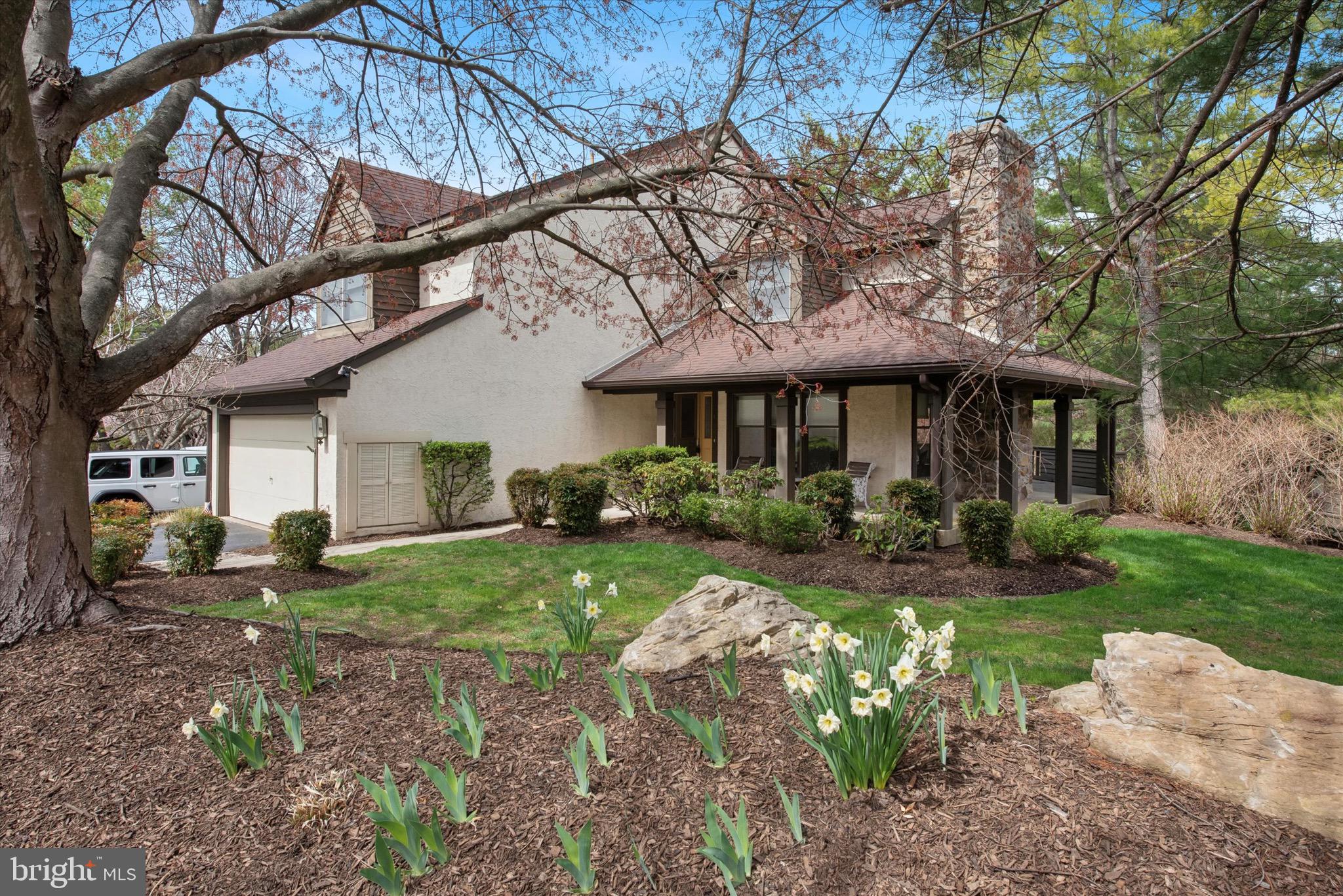 THE PONDS - Residential