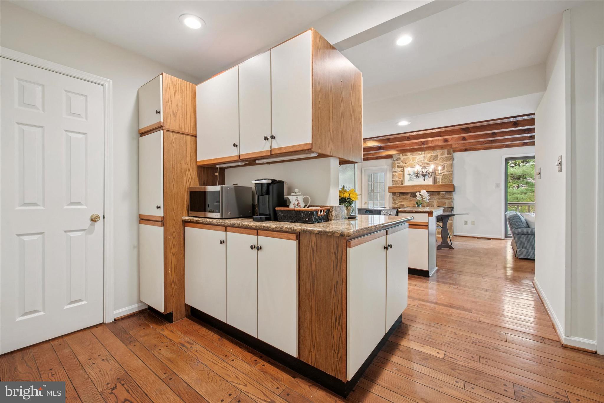 THE PONDS - Residential