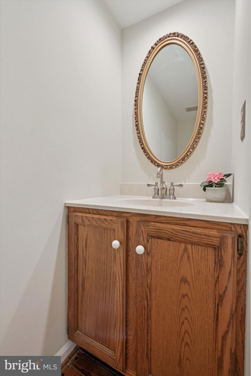 THE PONDS - Residential