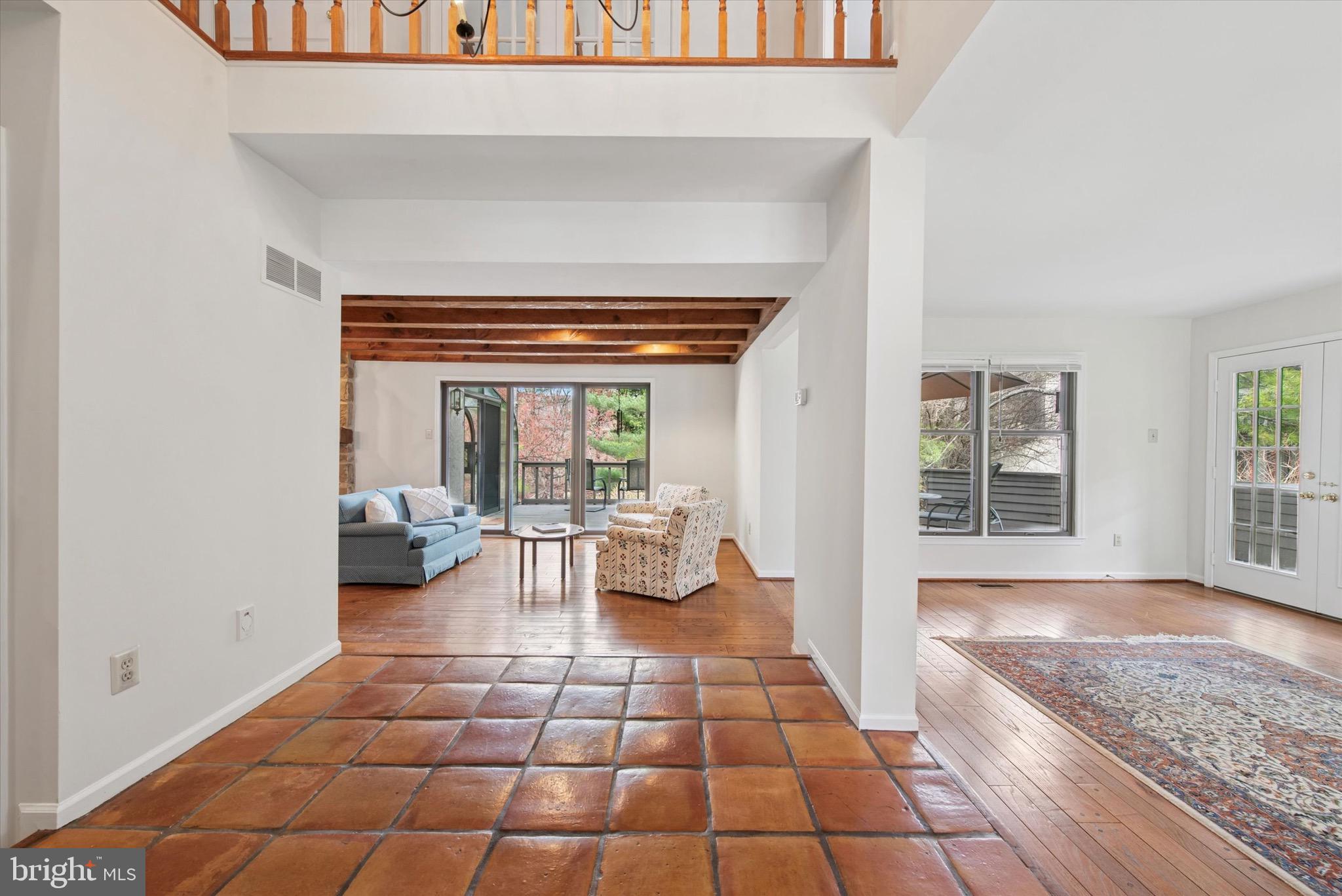 THE PONDS - Residential