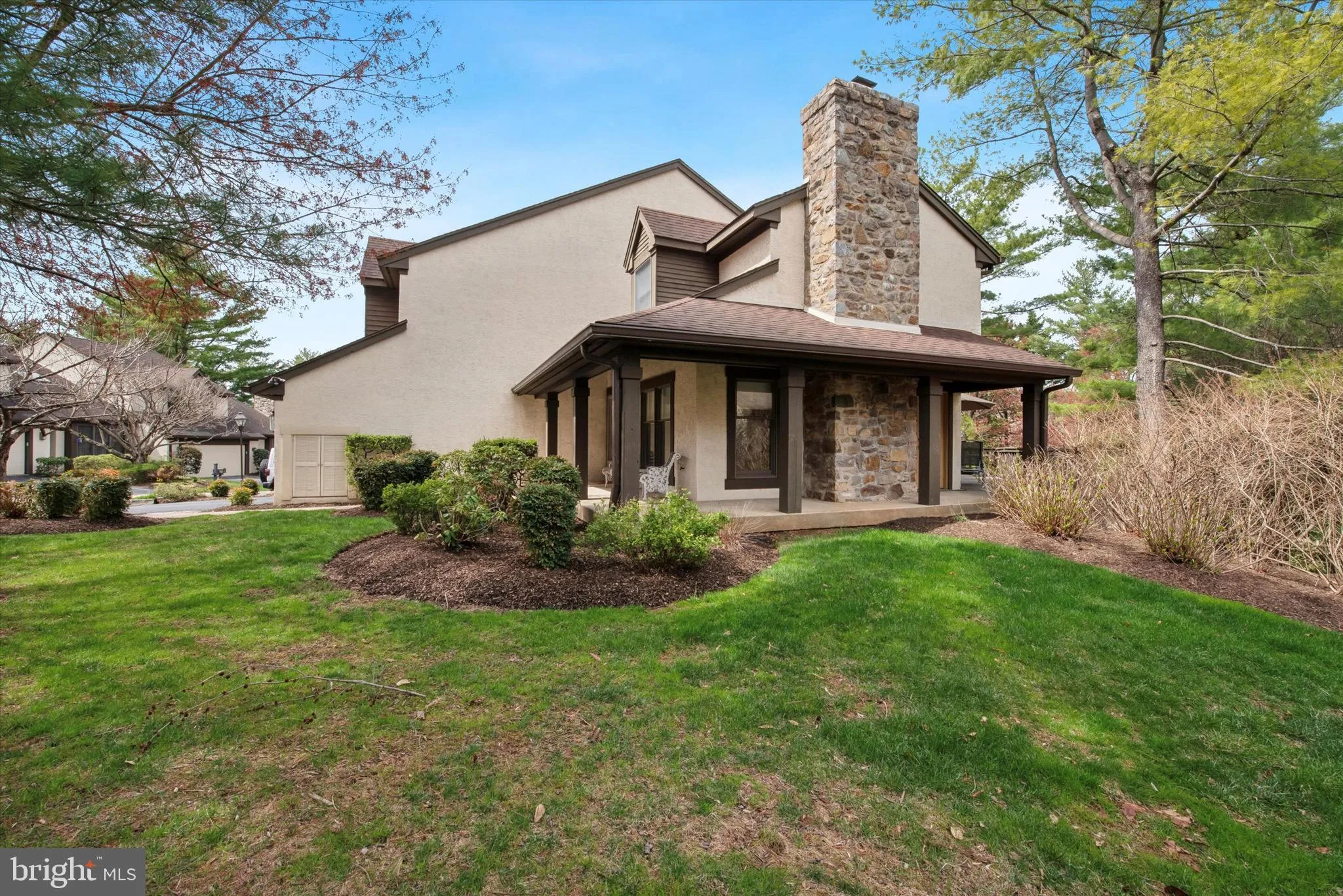 Chesterbrook, Pennsylvania 19087, United States, 3 Bedrooms Bedrooms, ,4 BathroomsBathrooms,Residential,Pending,99743