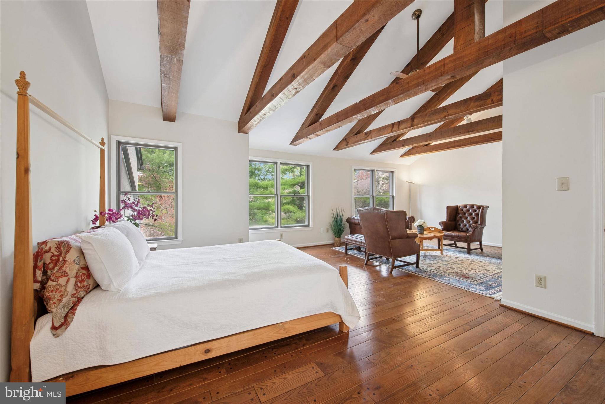 THE PONDS - Residential