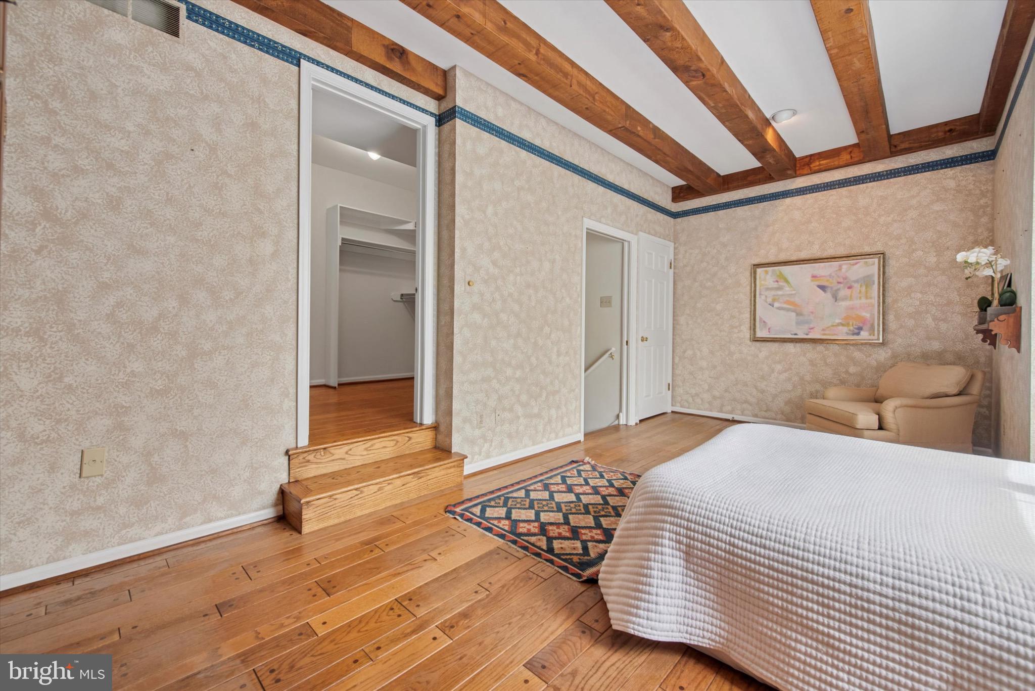 THE PONDS - Residential