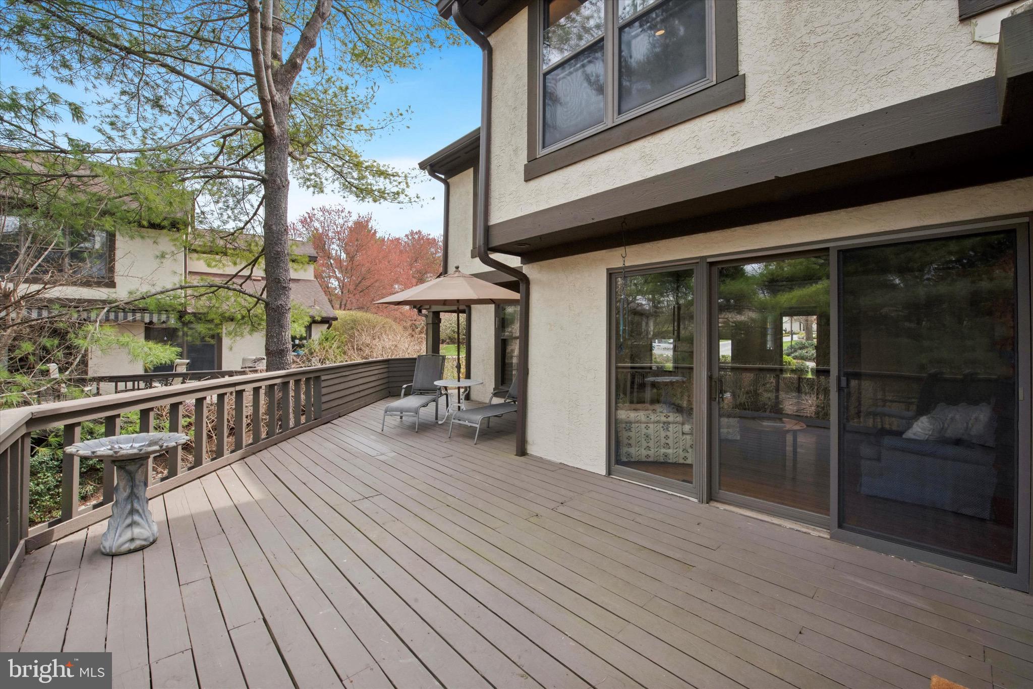 THE PONDS - Residential