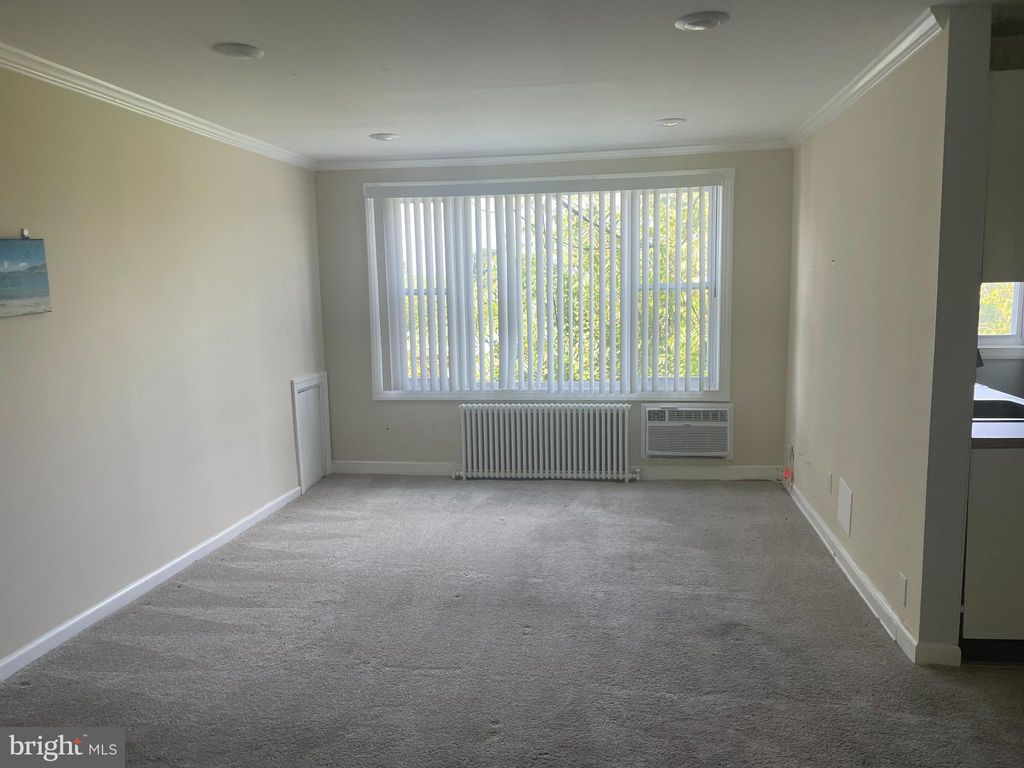 Photo of 512 Ridge Road SE #305, WASHINGTON, DC 20019 (MLS # DCDC2222522)
