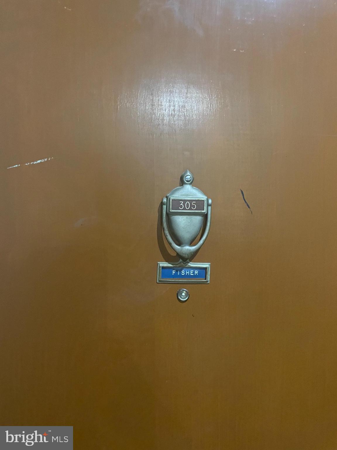 512 RIDGE ROAD SE 305