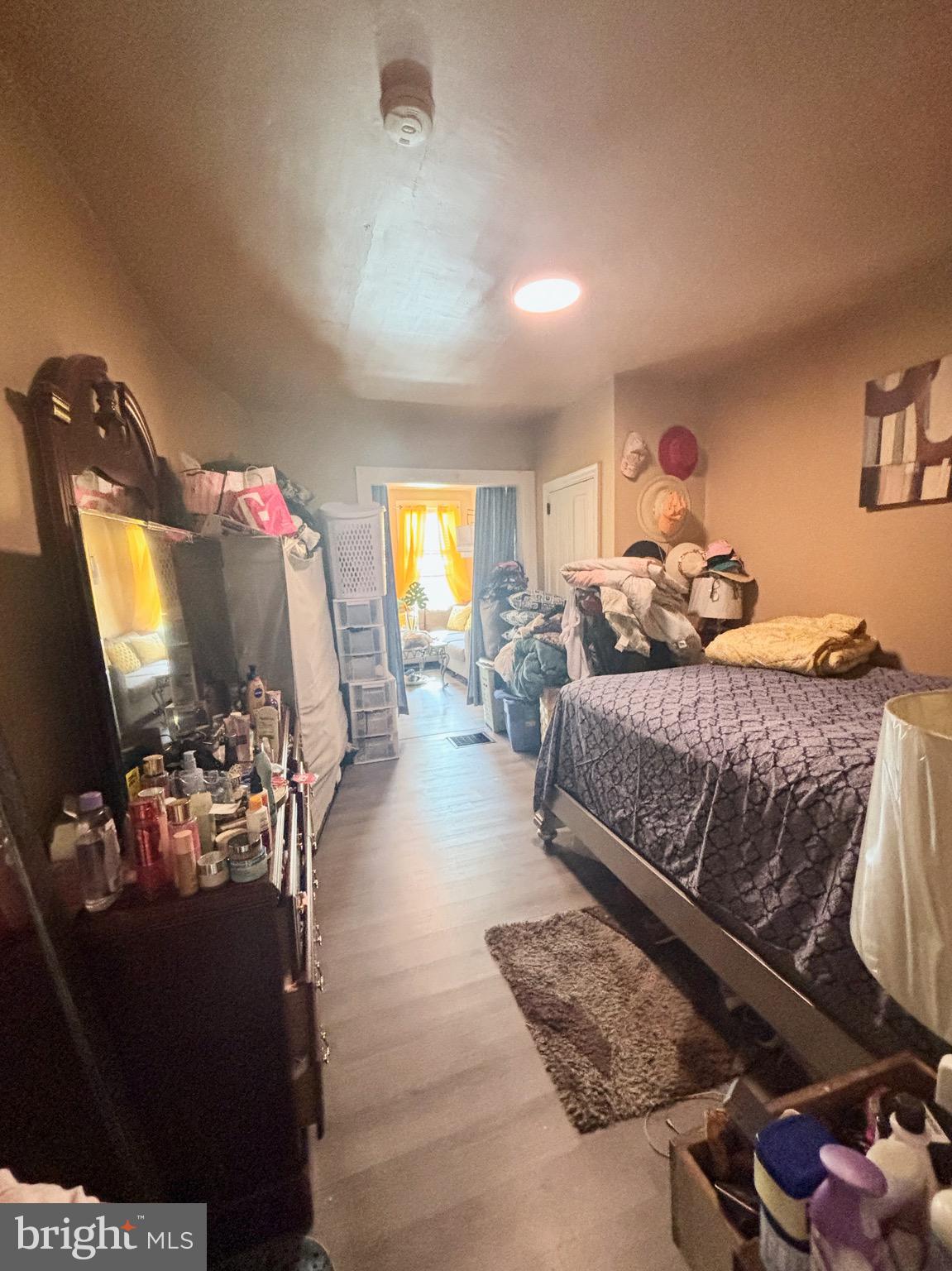 SOUTH SIDE OF CITY - Residential Income