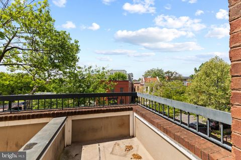 Tiny photo for 526 13th Street SE #B, WASHINGTON, DC 20003 (MLS # DCDC2257656)