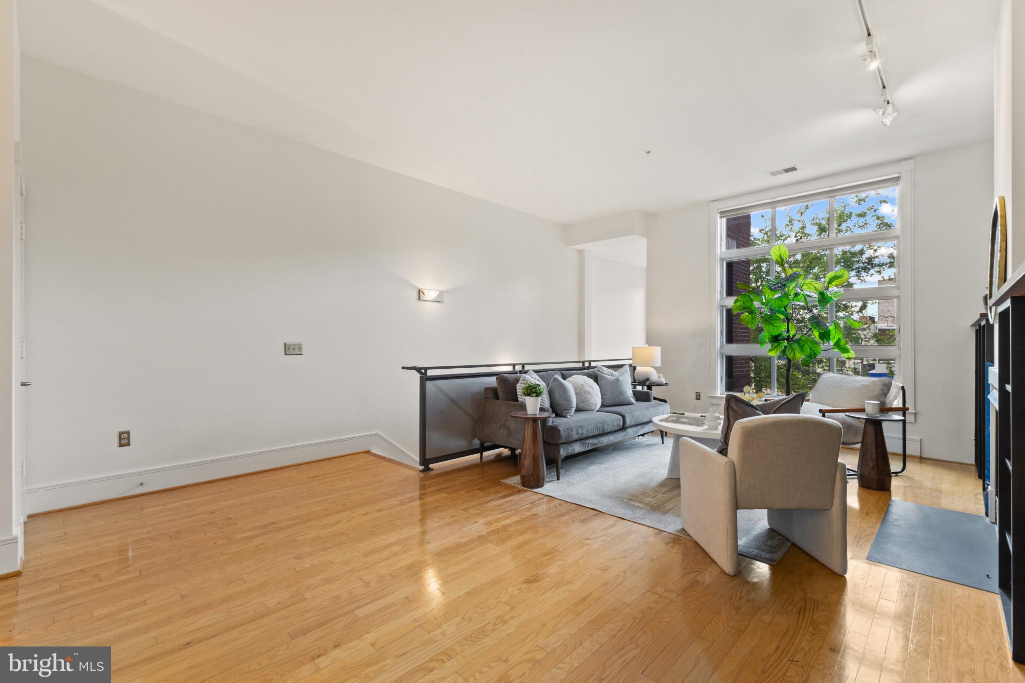 526 13TH STREET SE B