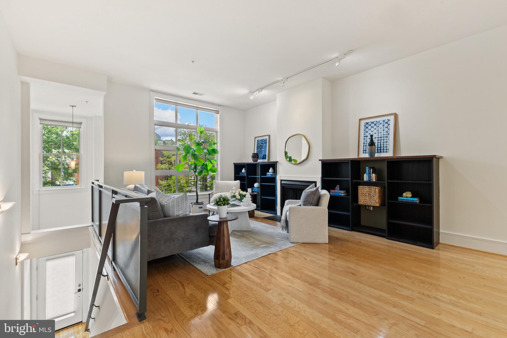 526 13TH STREET SE B