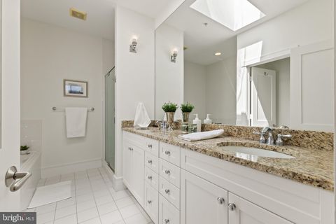 Tiny photo for 526 13th Street SE #B, WASHINGTON, DC 20003 (MLS # DCDC2257656)