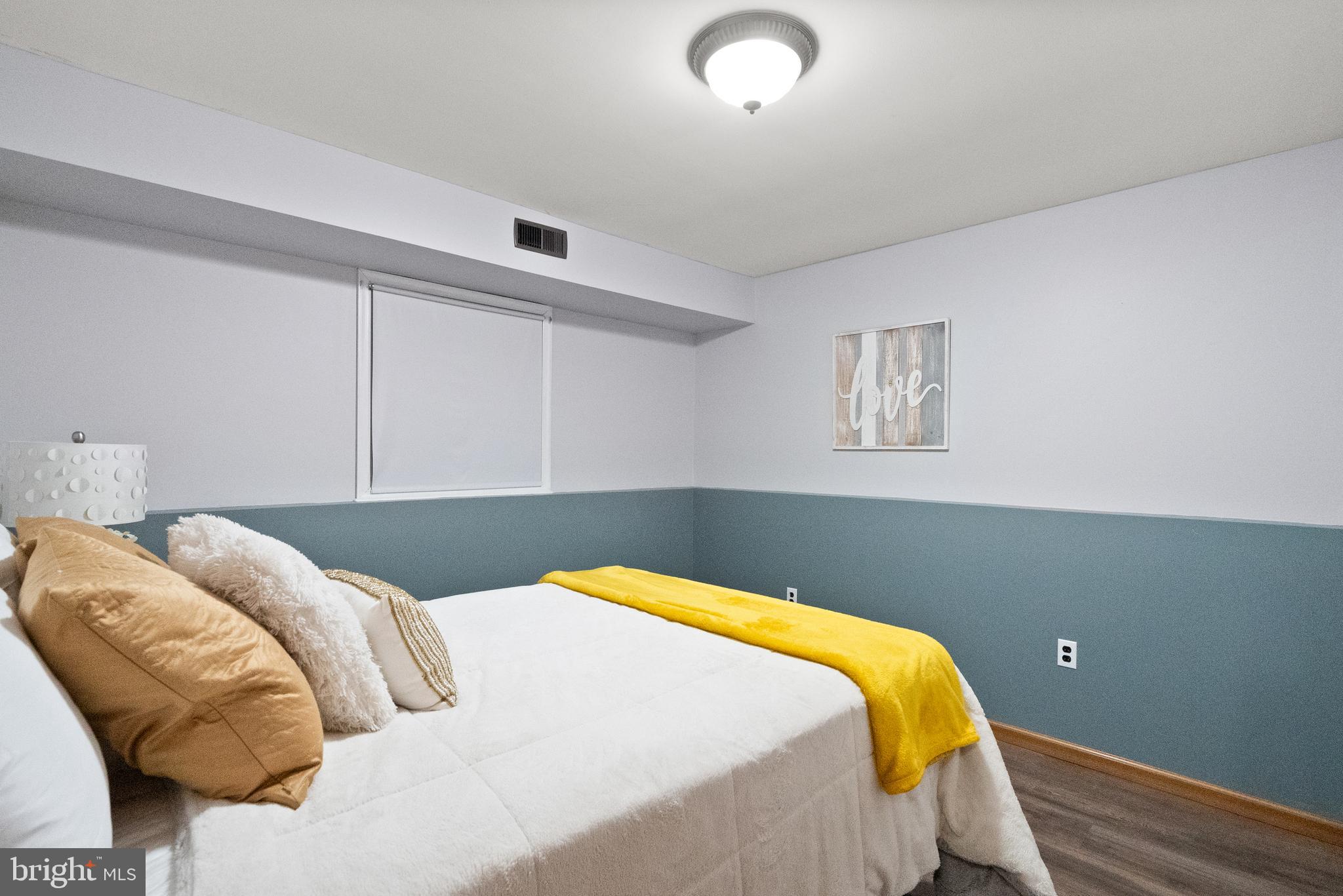 BROKEN HILLS - Residential