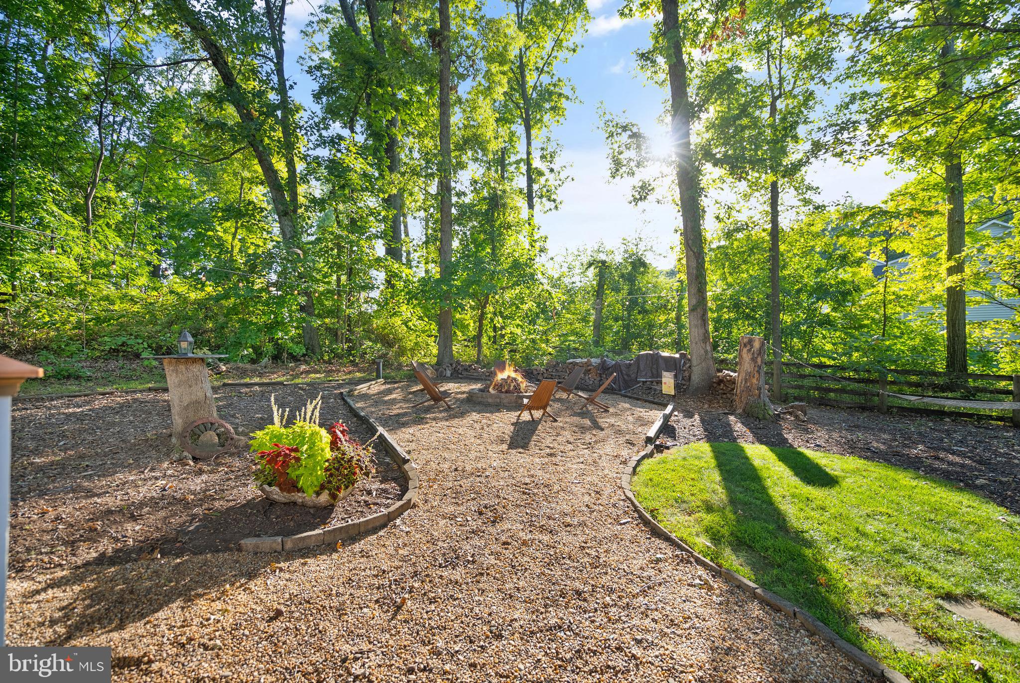 BROKEN HILLS - Residential