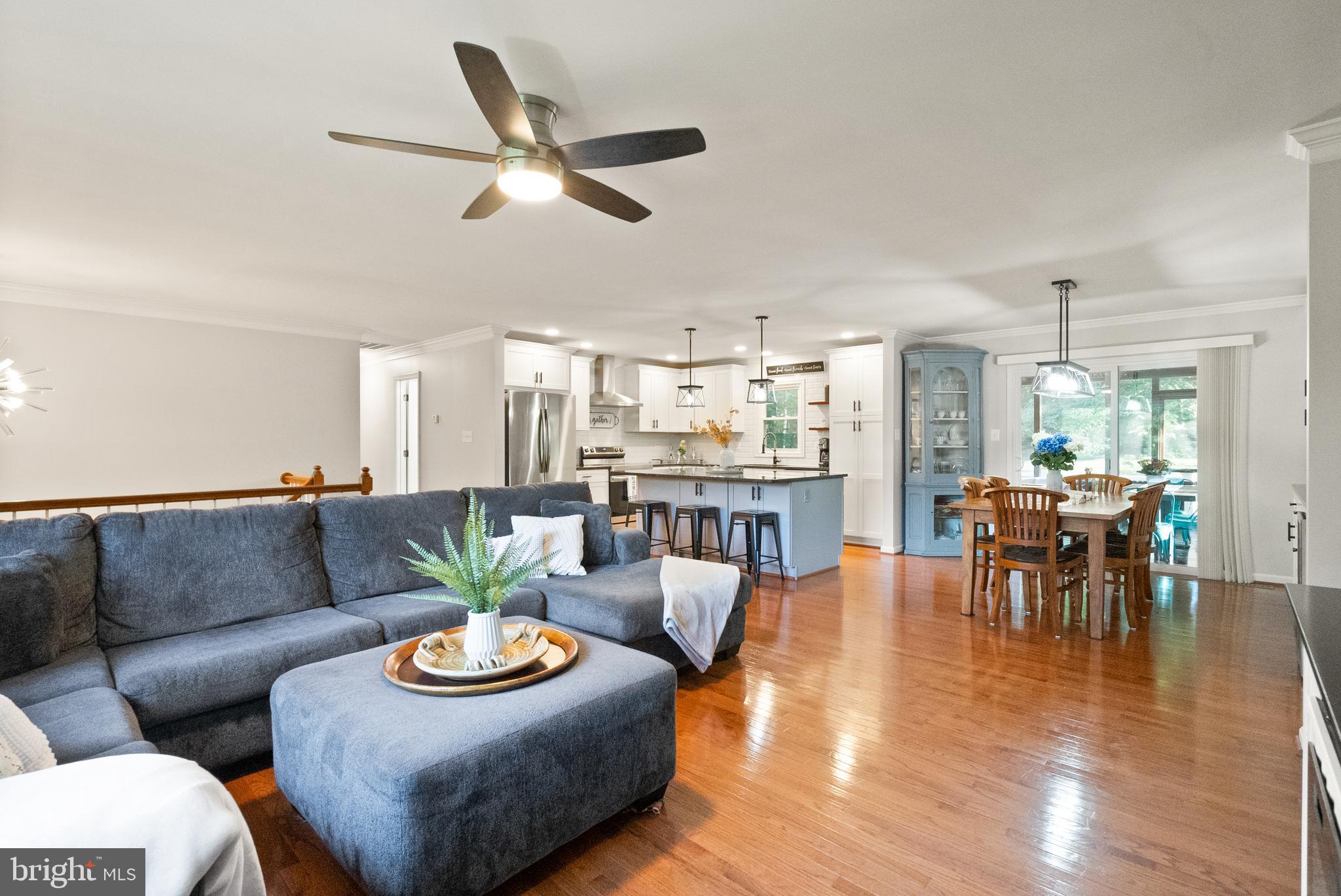 BROKEN HILLS - Residential