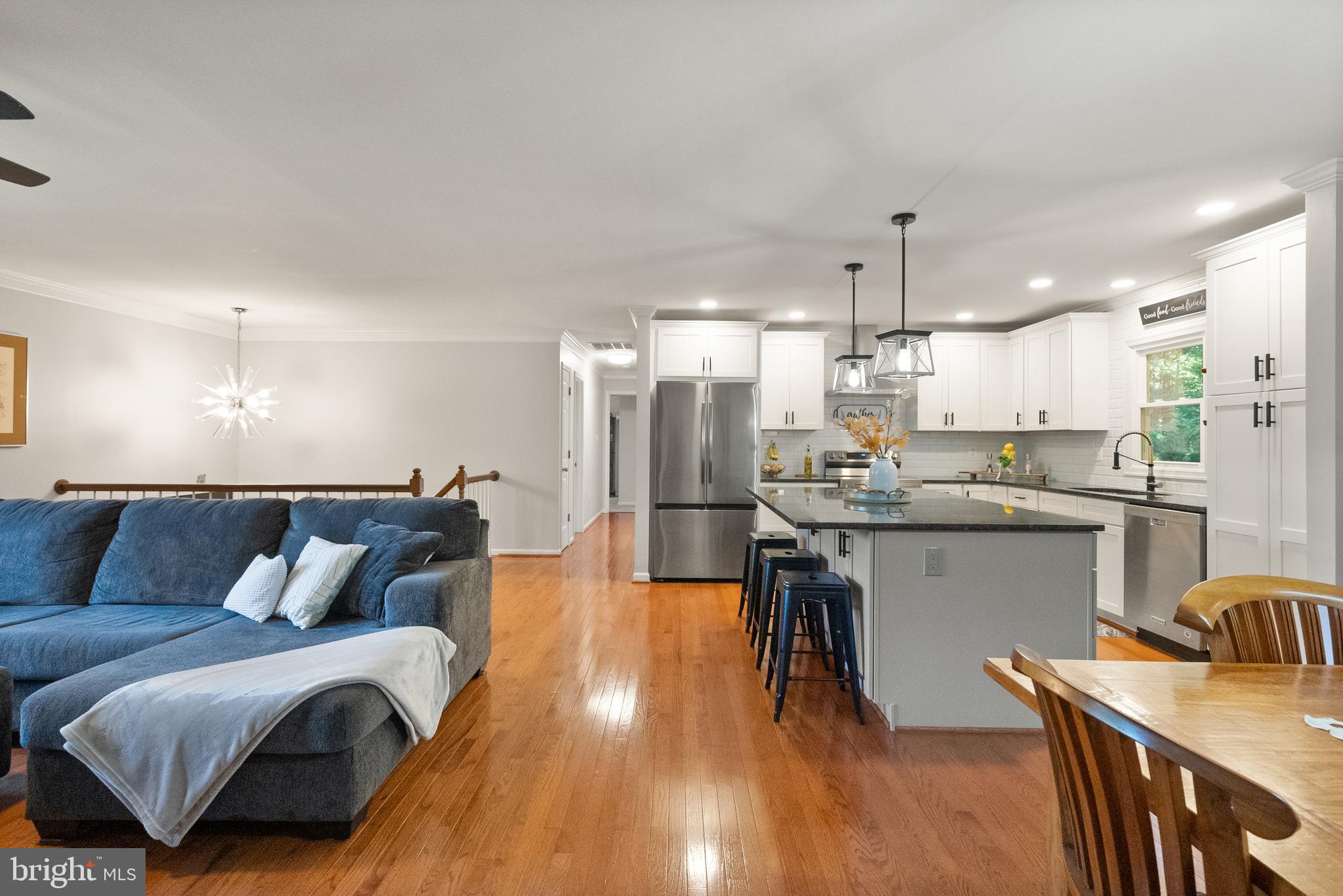 BROKEN HILLS - Residential