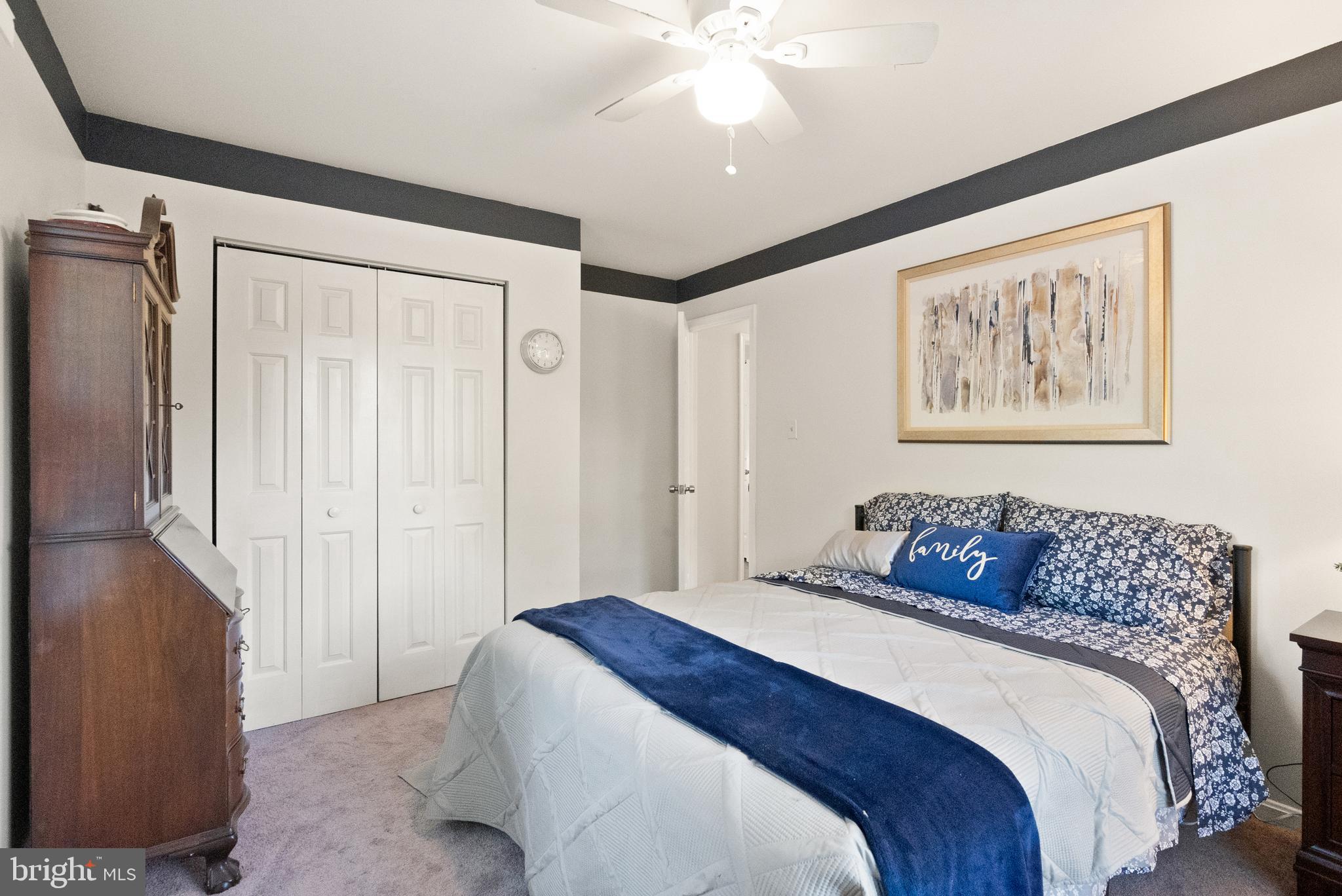 BROKEN HILLS - Residential