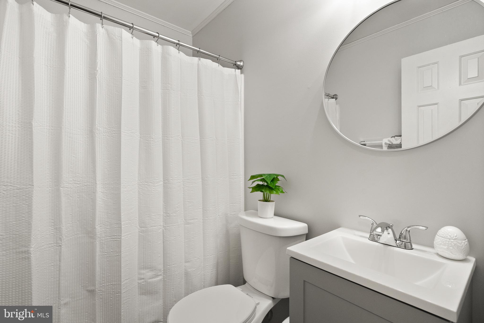 BROKEN HILLS - Residential