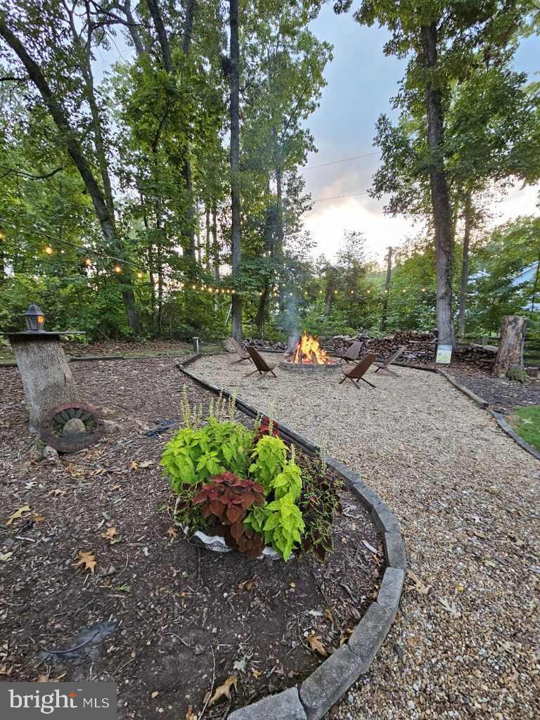 BROKEN HILLS - Residential