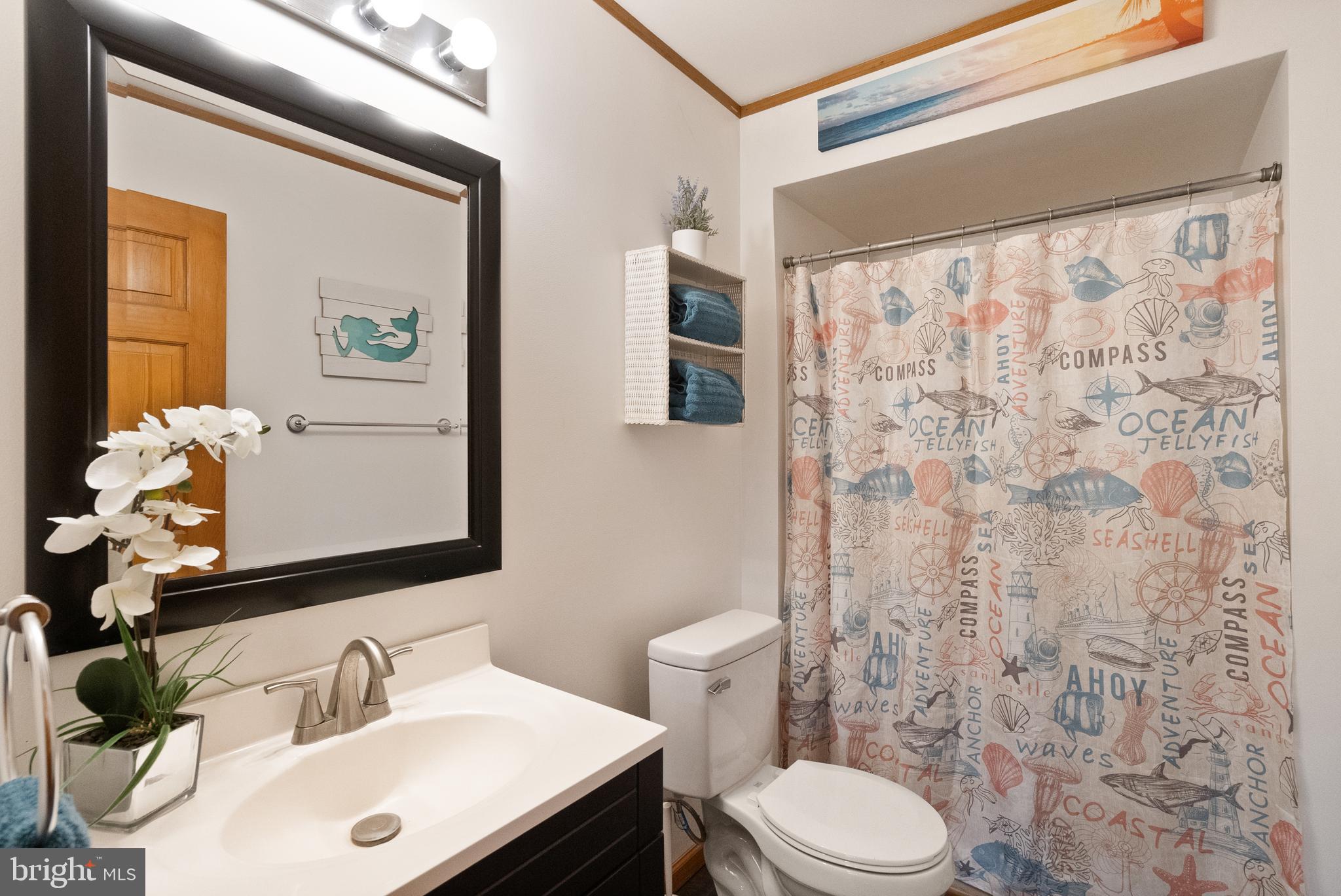 BROKEN HILLS - Residential