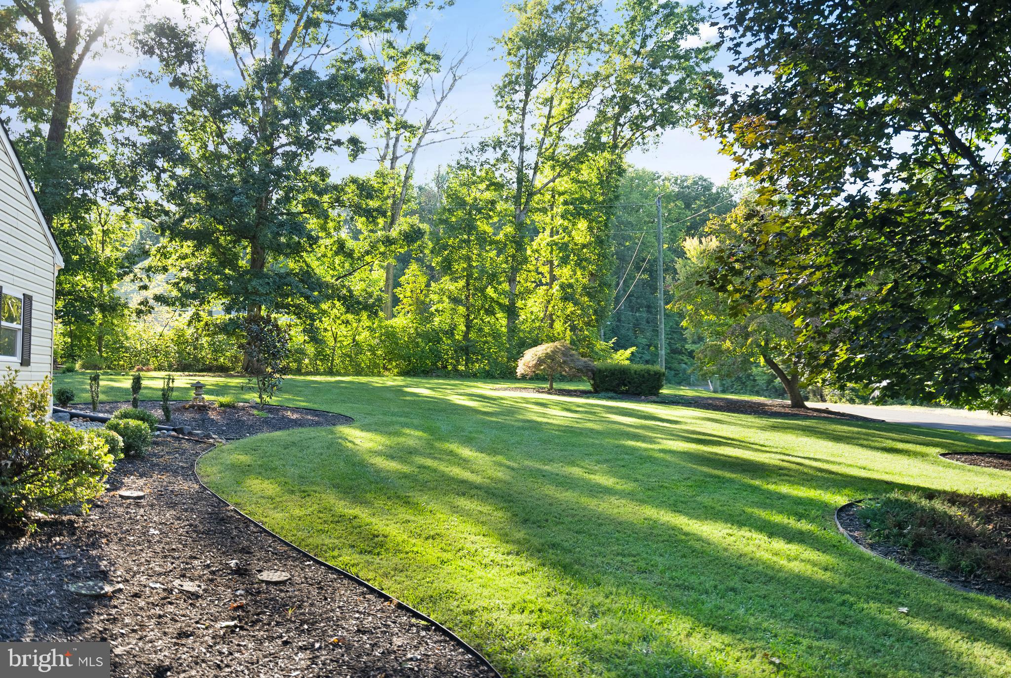 BROKEN HILLS - Residential