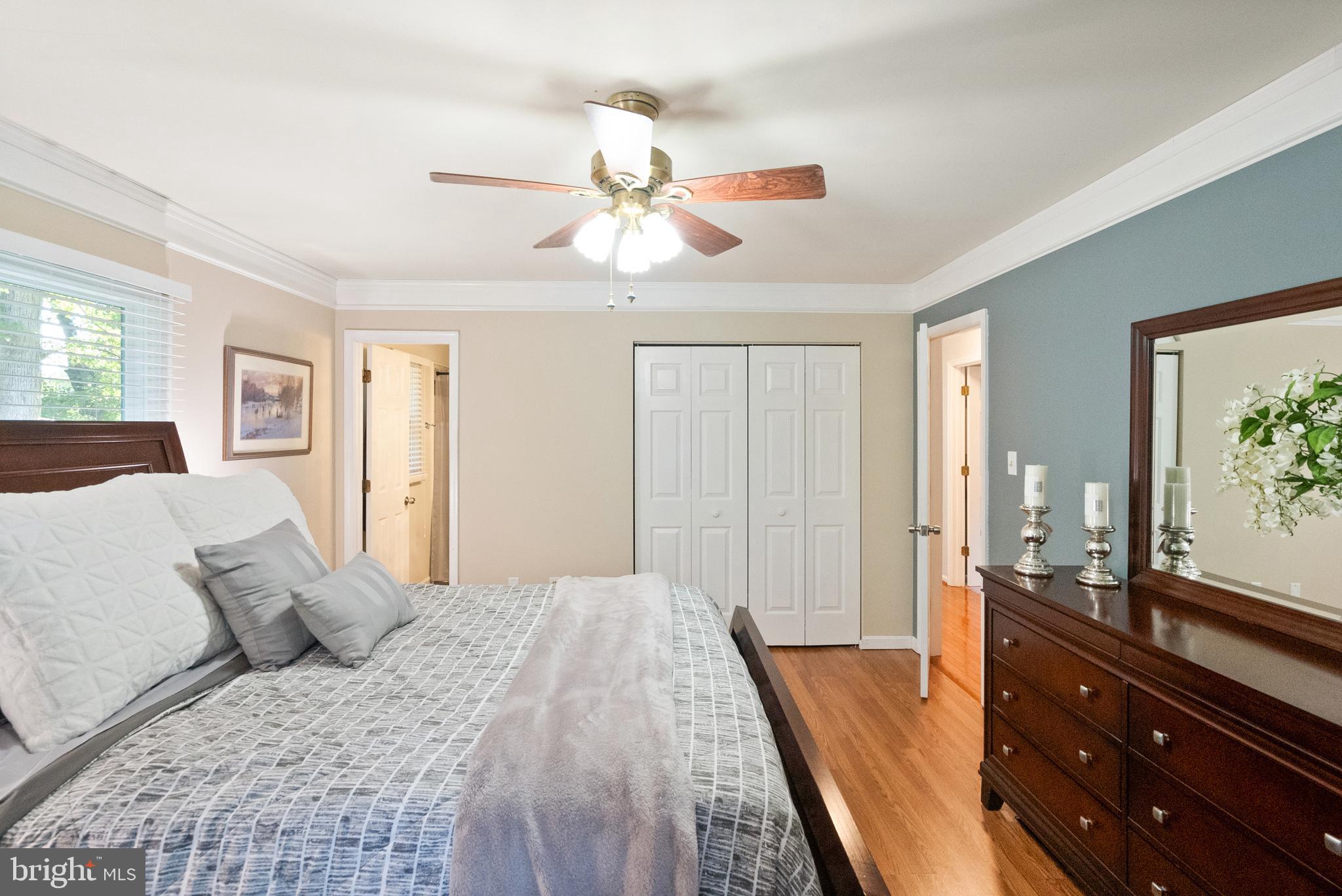 BROKEN HILLS - Residential