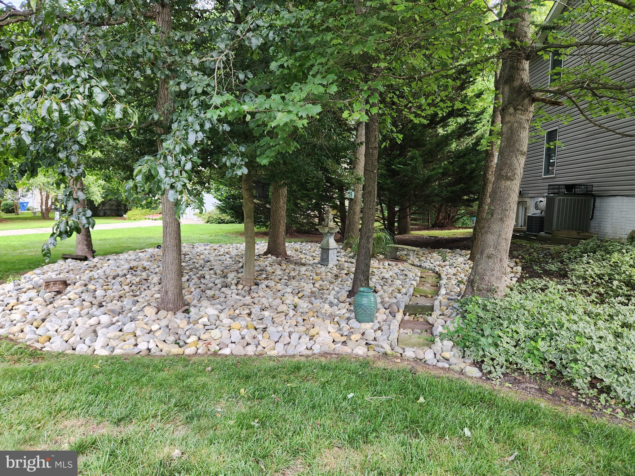 14 POPLAR GROVE AVENUE