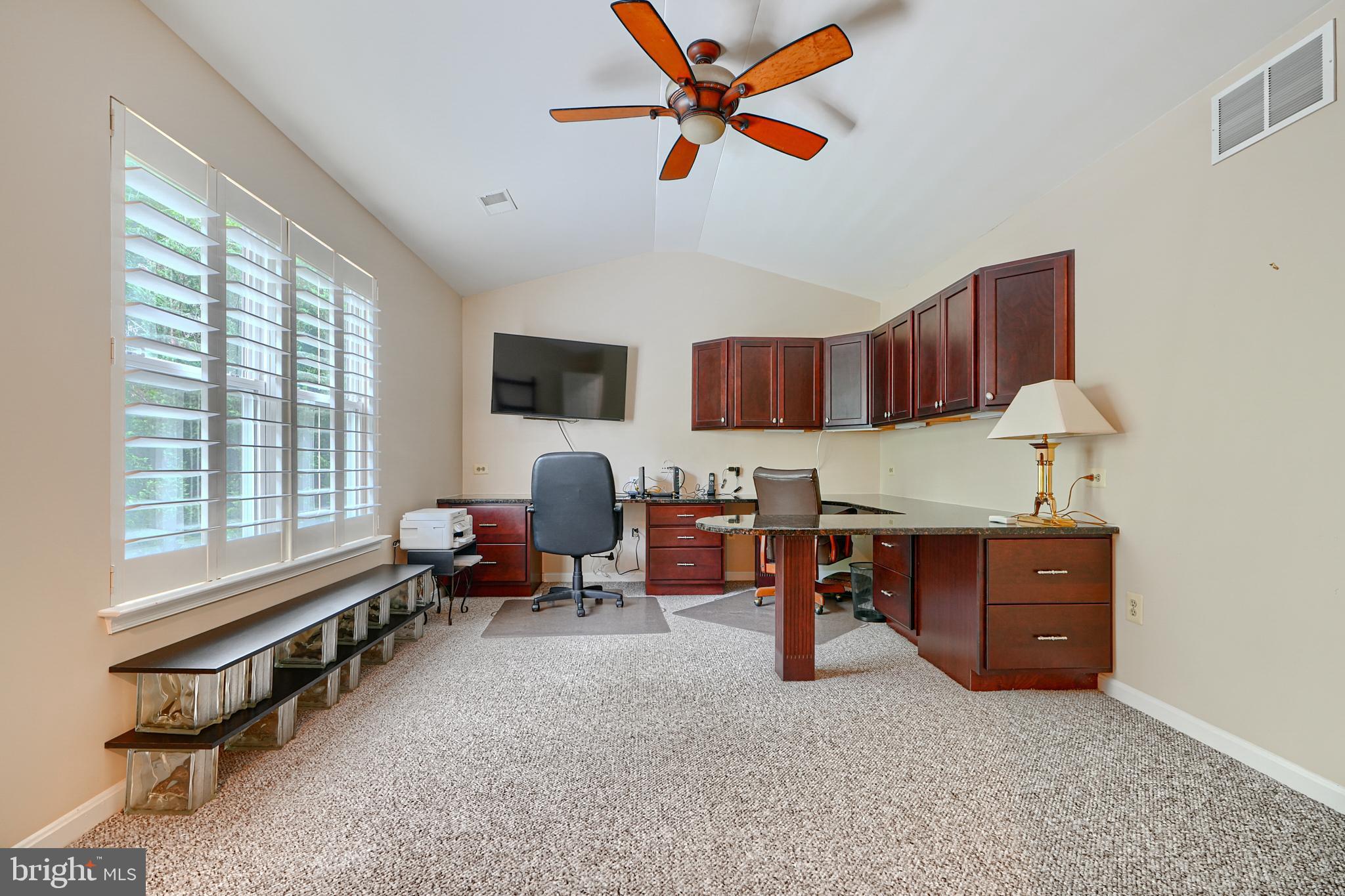 PARK FARM BEACH - Residential