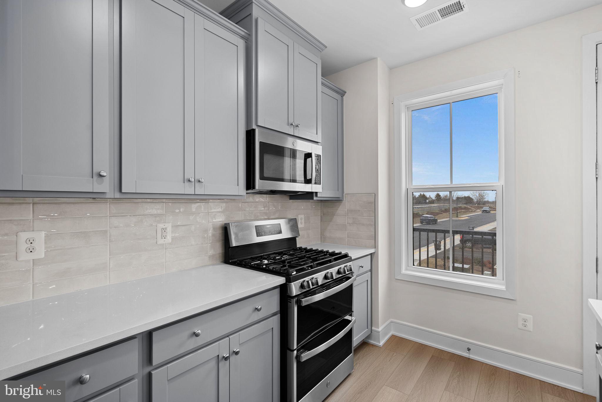 DEMOTT & SILVER - Residential