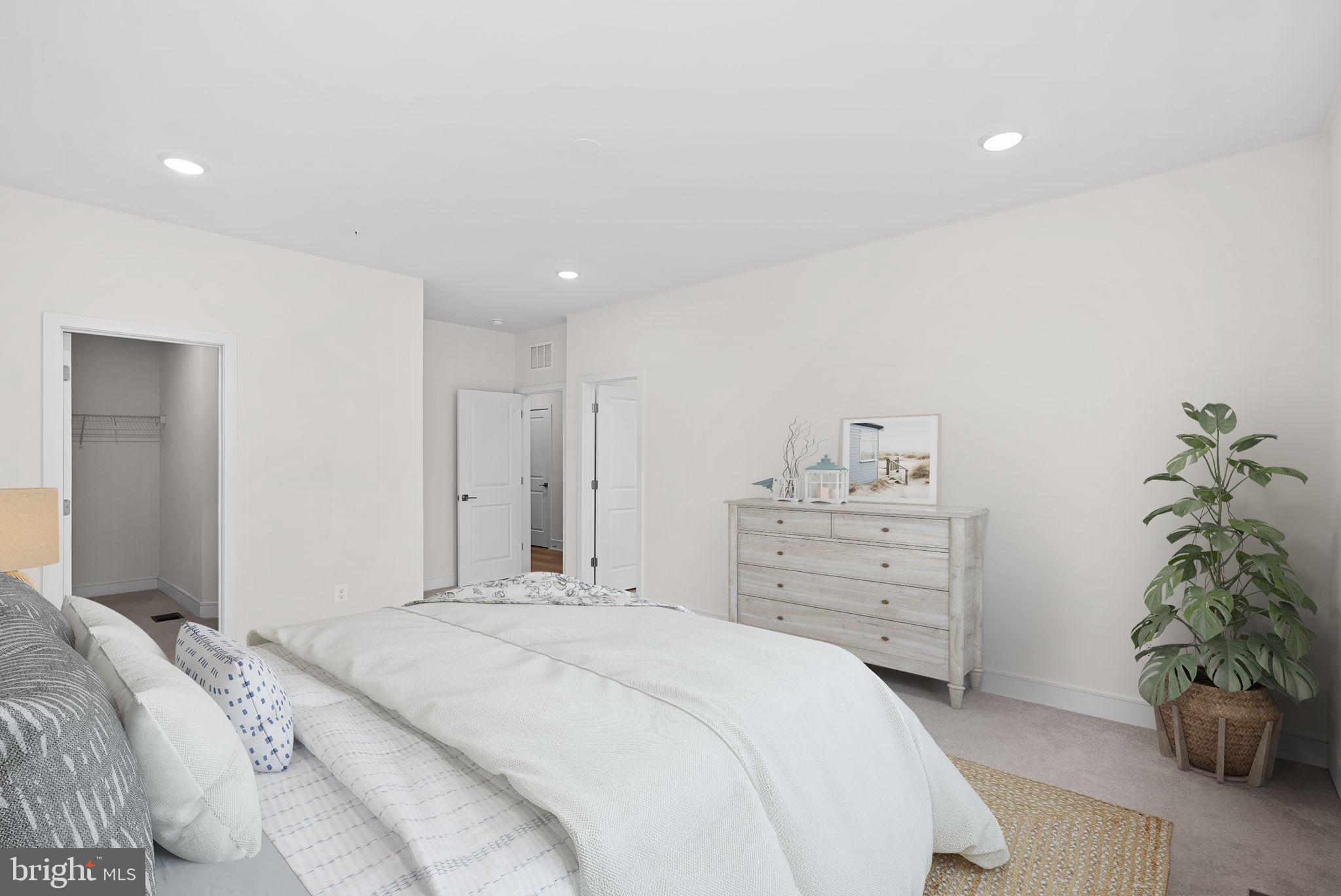 DEMOTT & SILVER - Residential