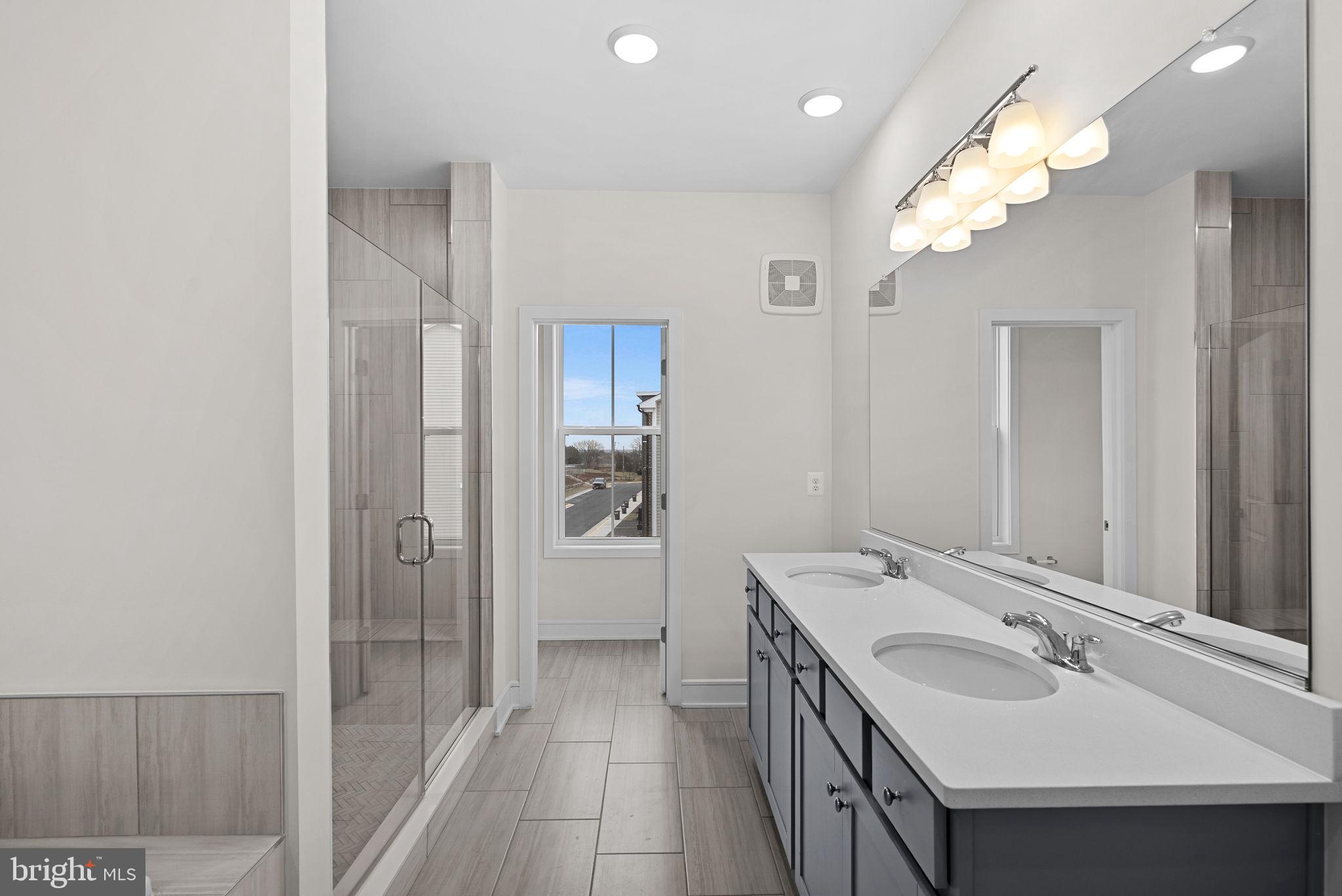 DEMOTT & SILVER - Residential