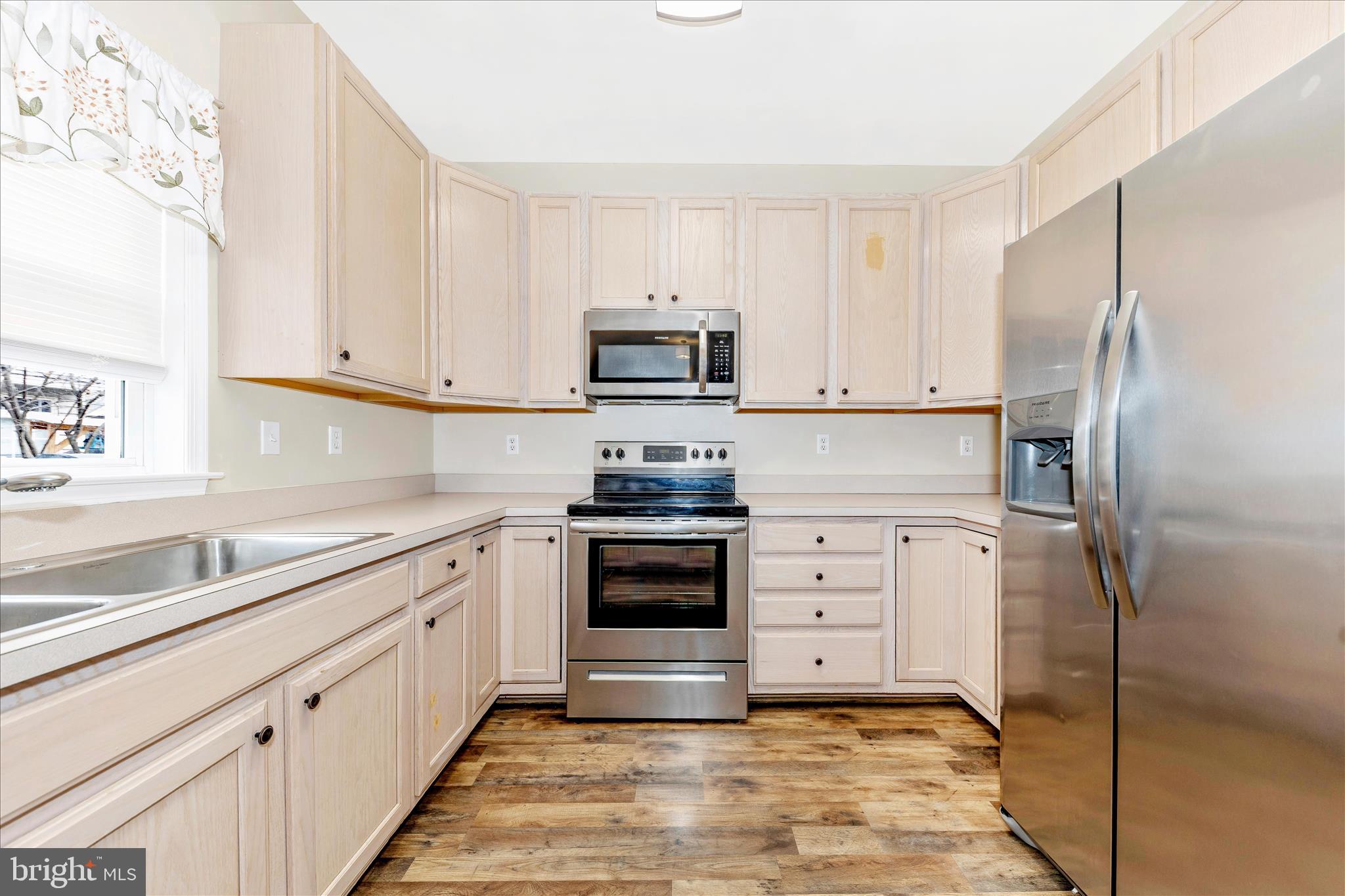 WORMANS MILL - Residential