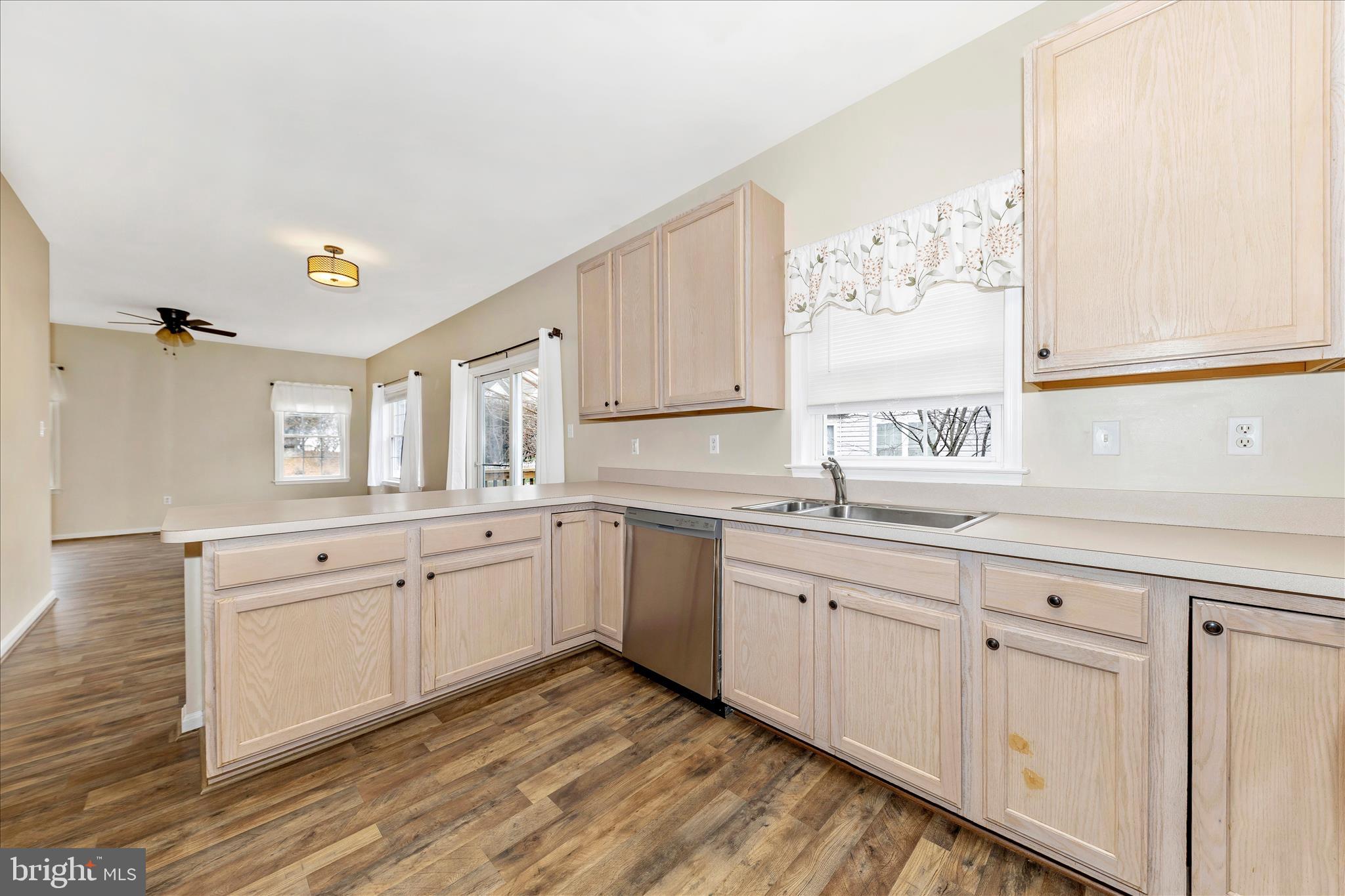 WORMANS MILL - Residential