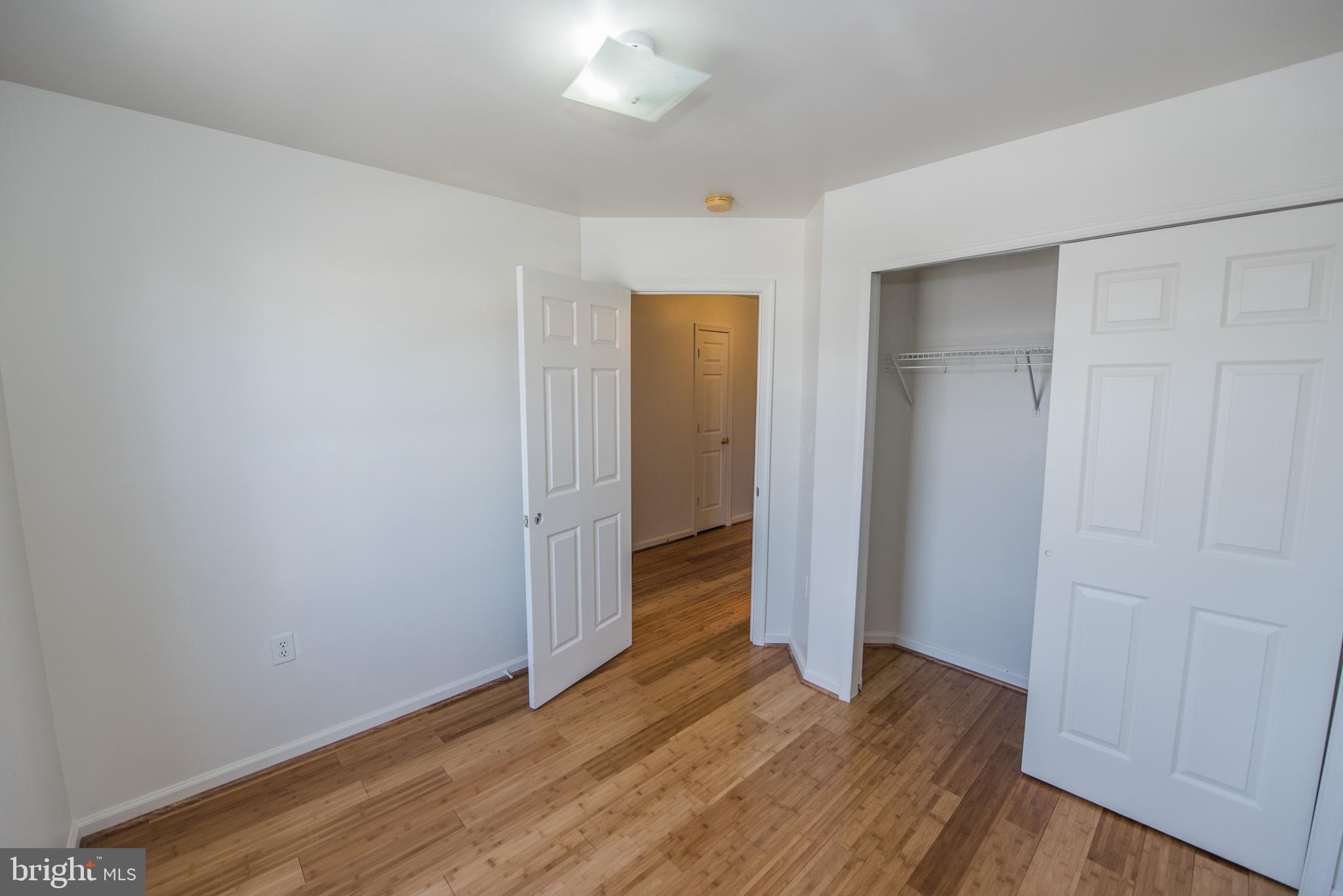 MARSHALL SQUARE - Residential