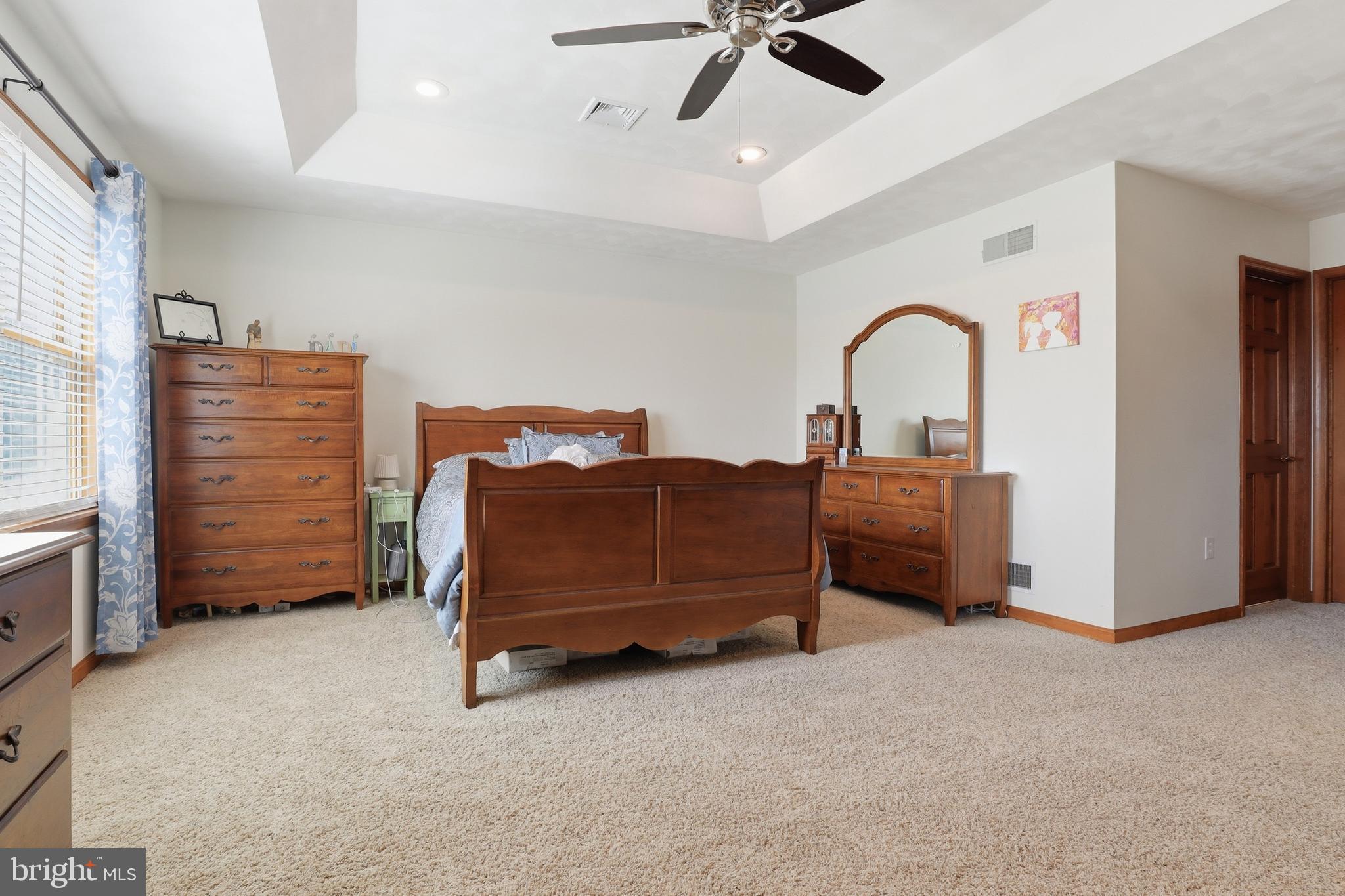 MEADOWVIEW ESTATES - Residential