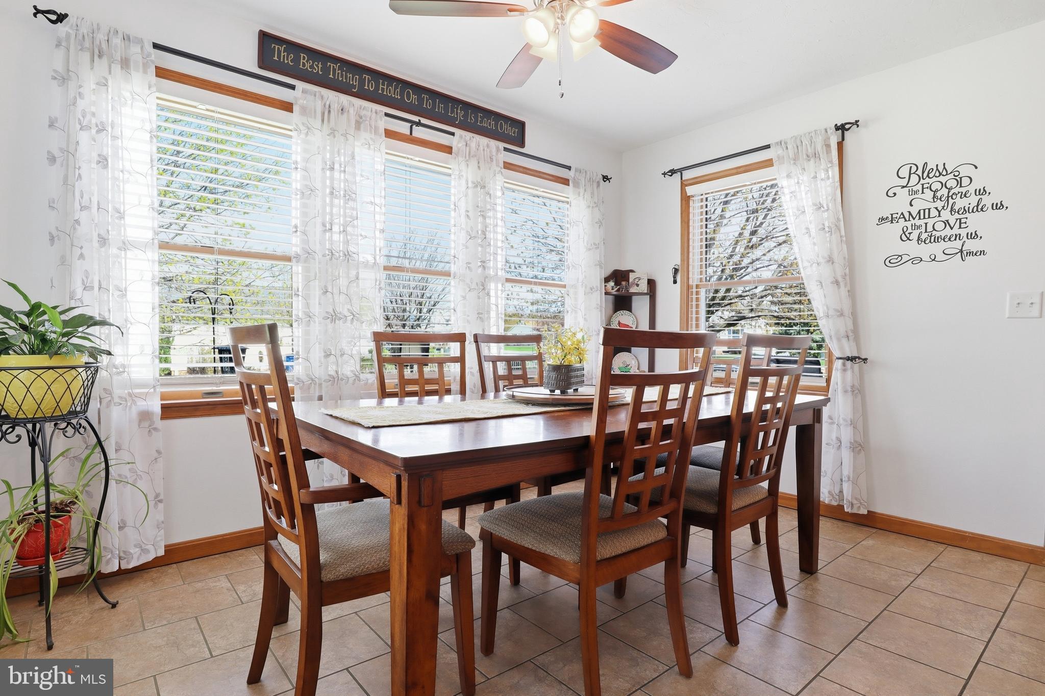 MEADOWVIEW ESTATES - Residential