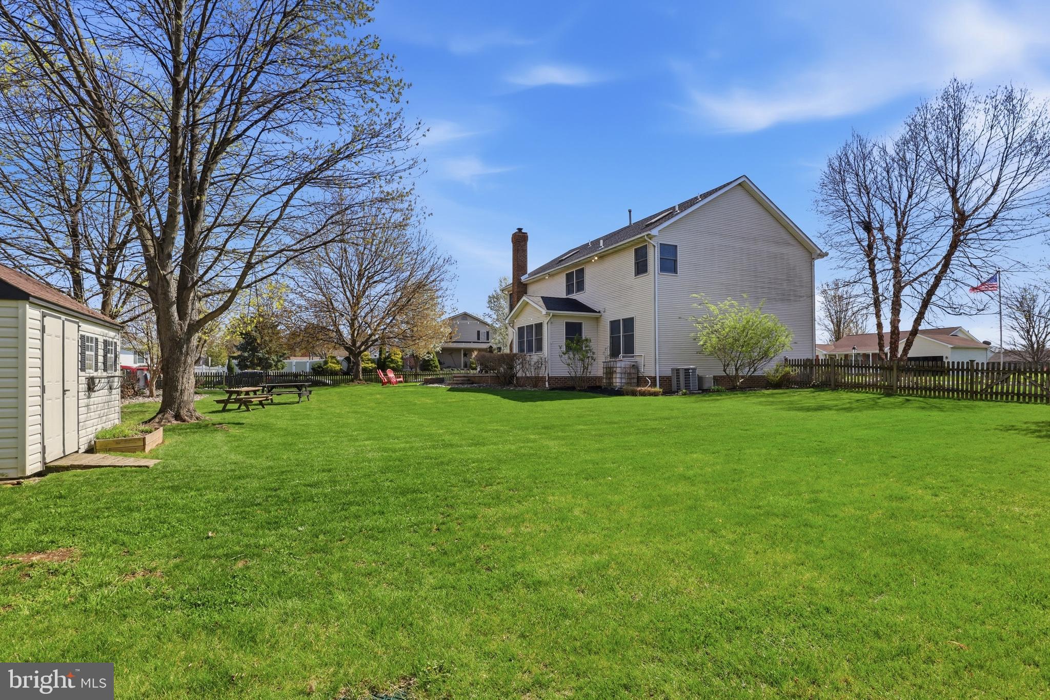 MEADOWVIEW ESTATES - Residential