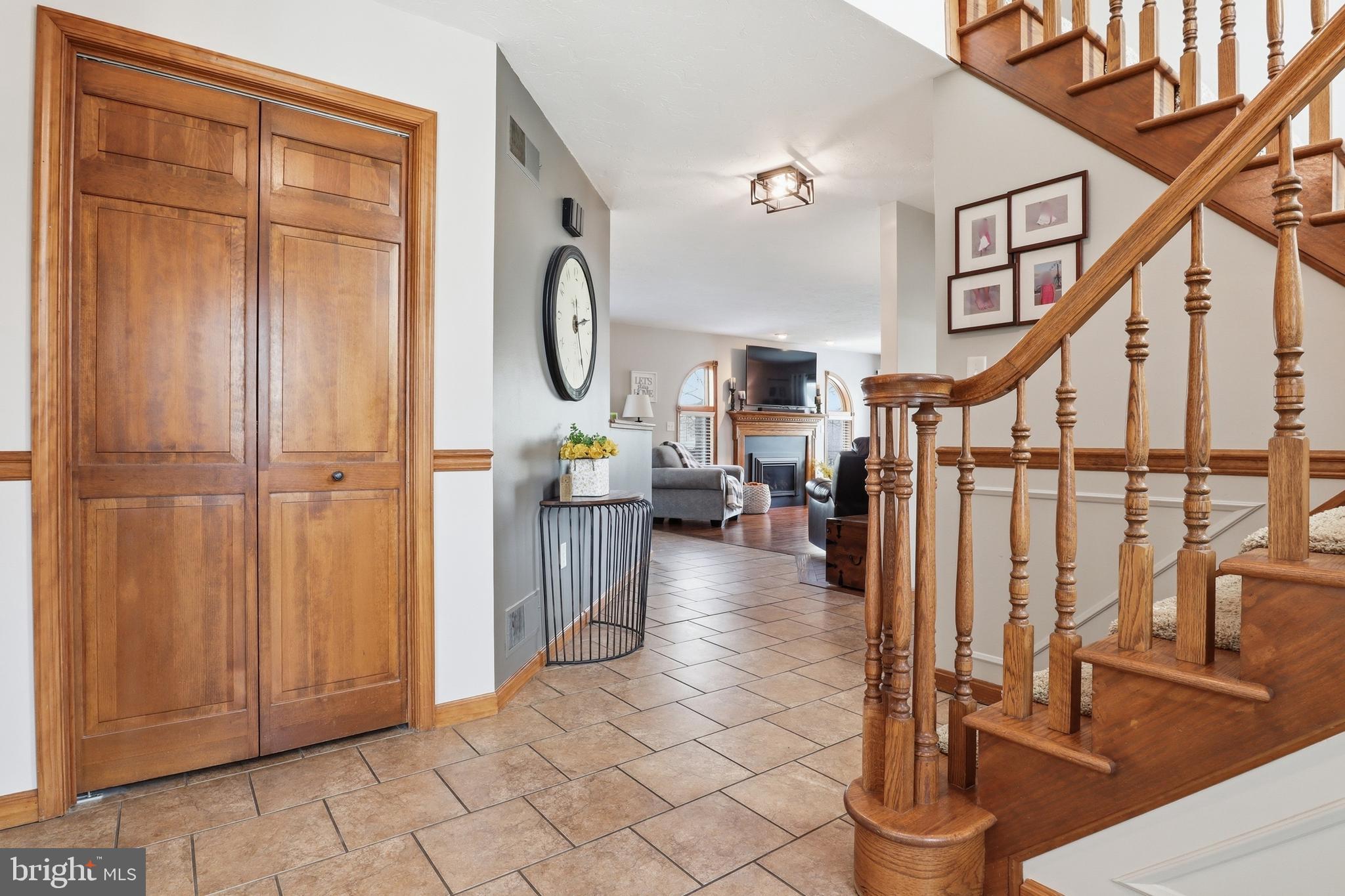 MEADOWVIEW ESTATES - Residential