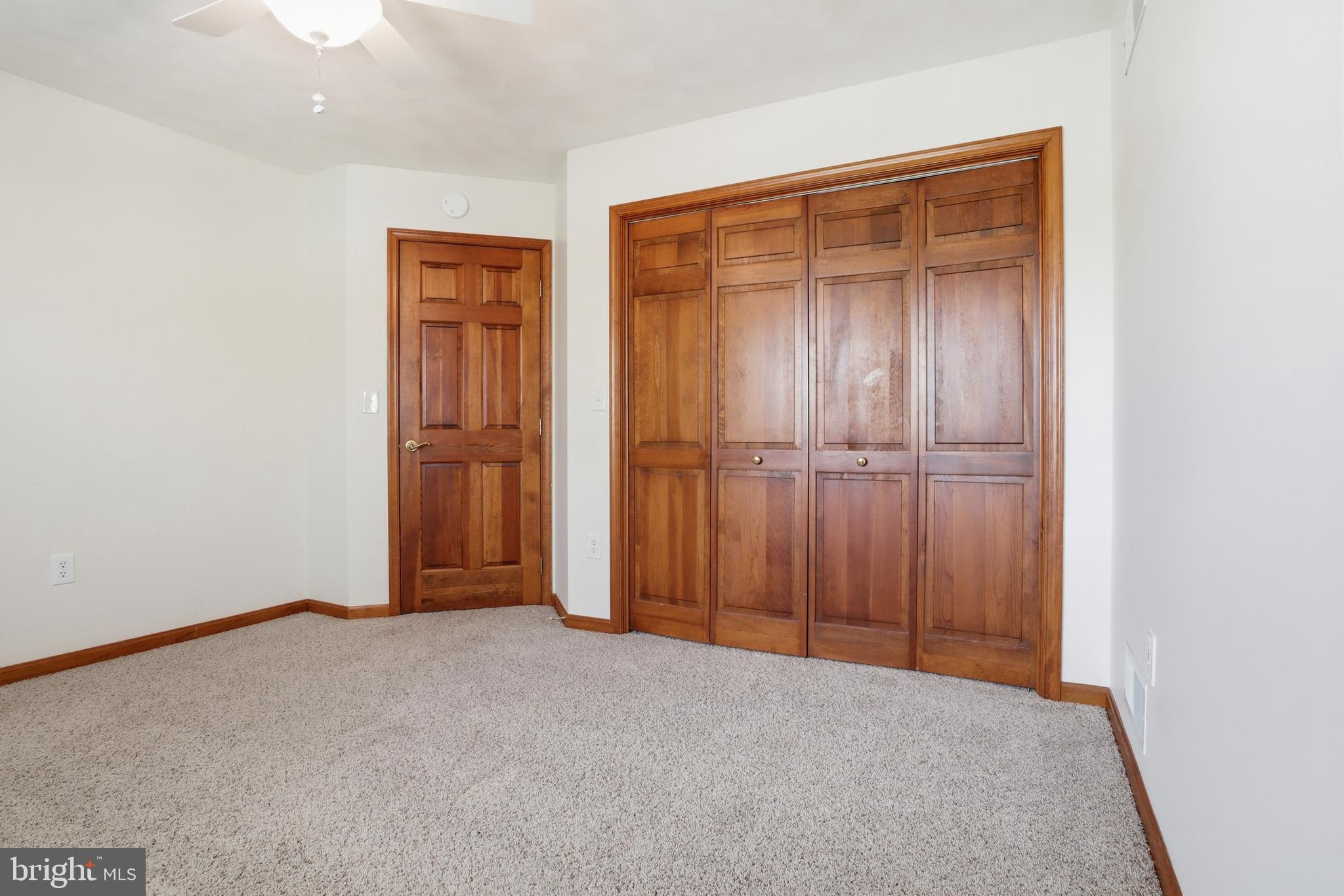 MEADOWVIEW ESTATES - Residential