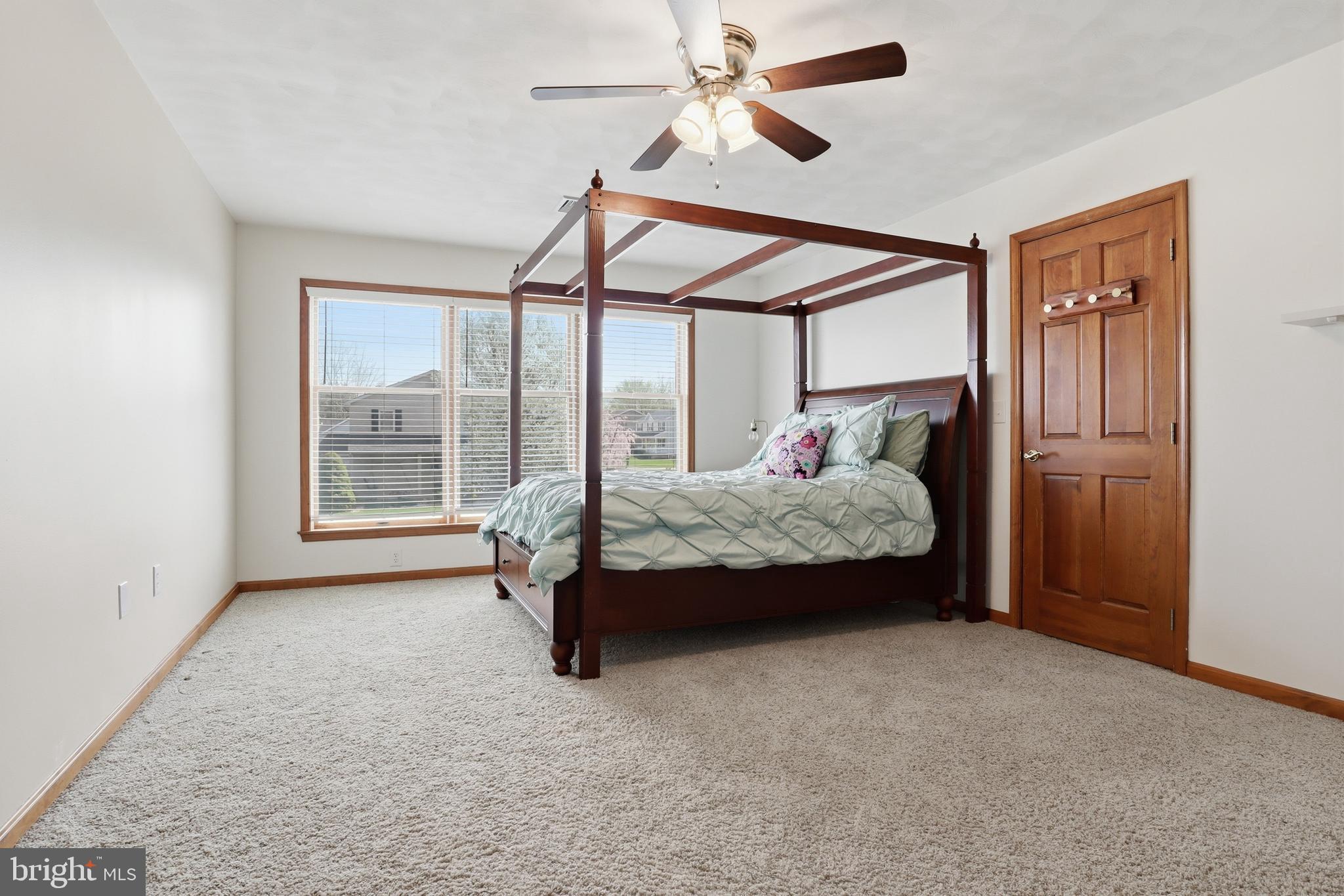 MEADOWVIEW ESTATES - Residential