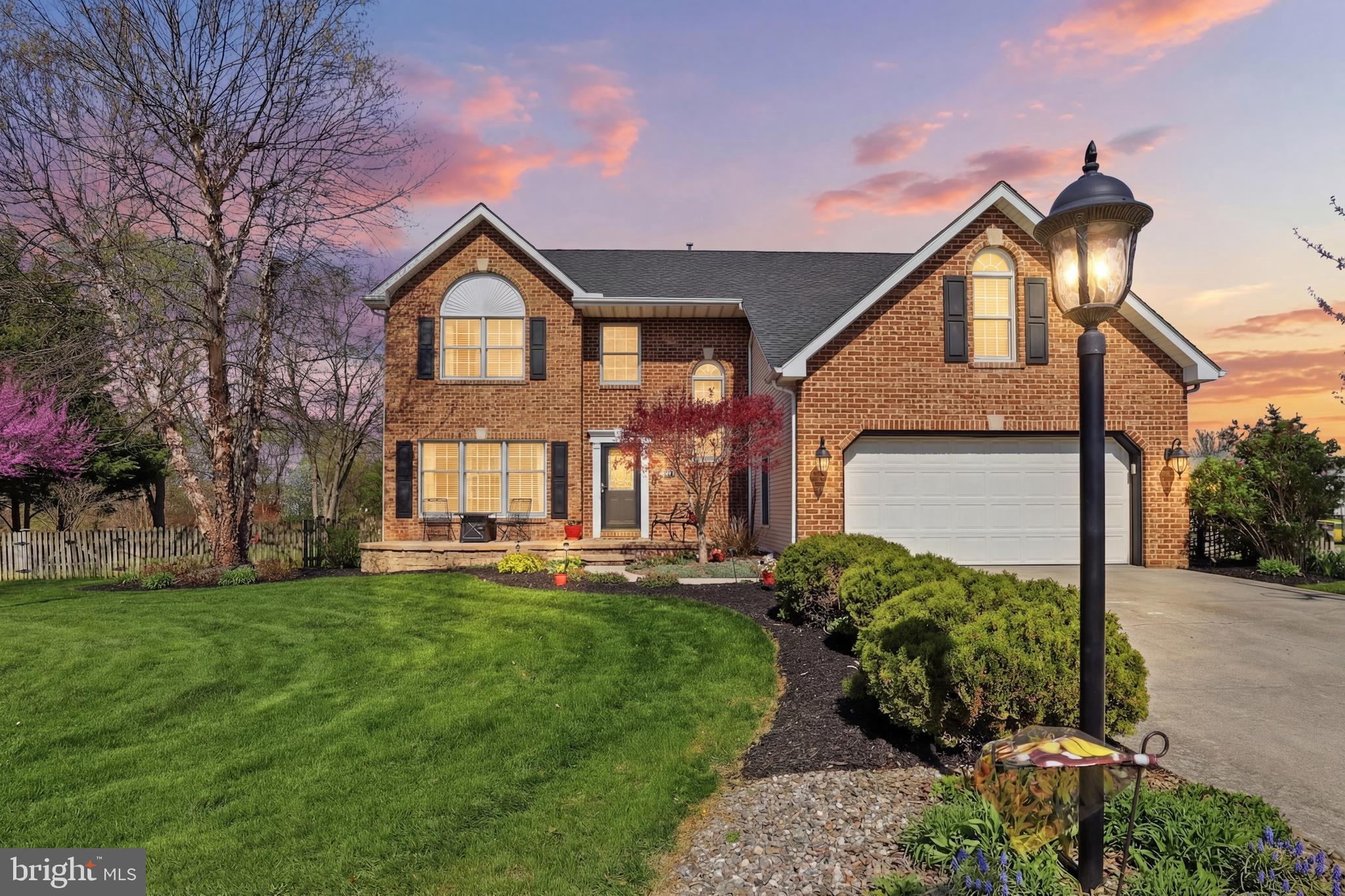 MEADOWVIEW ESTATES - Residential