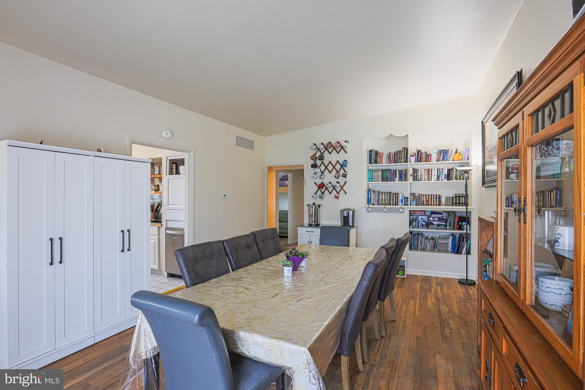 SUMMIT PARK - Residential
