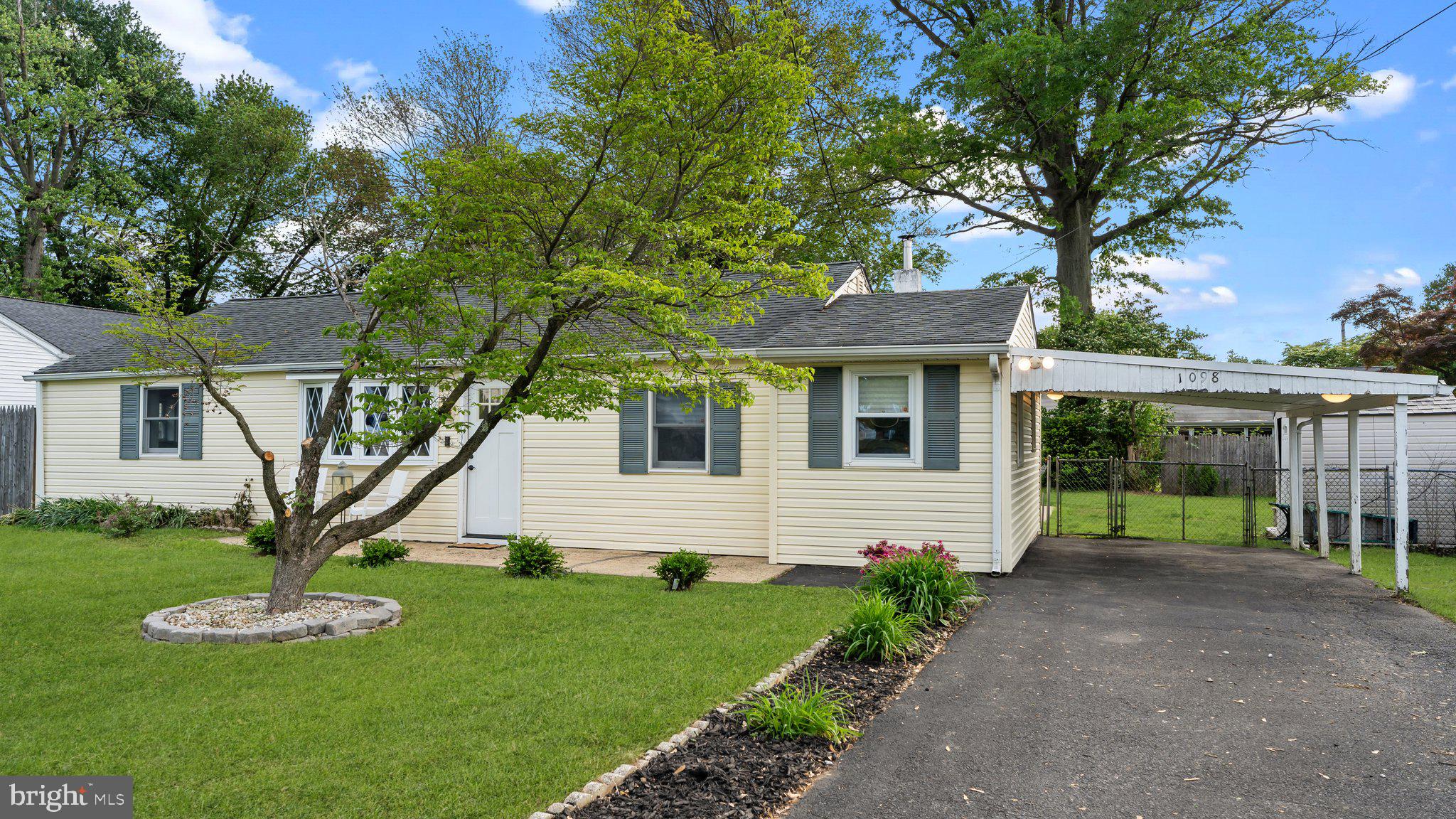 ANDALUSIA - Residential