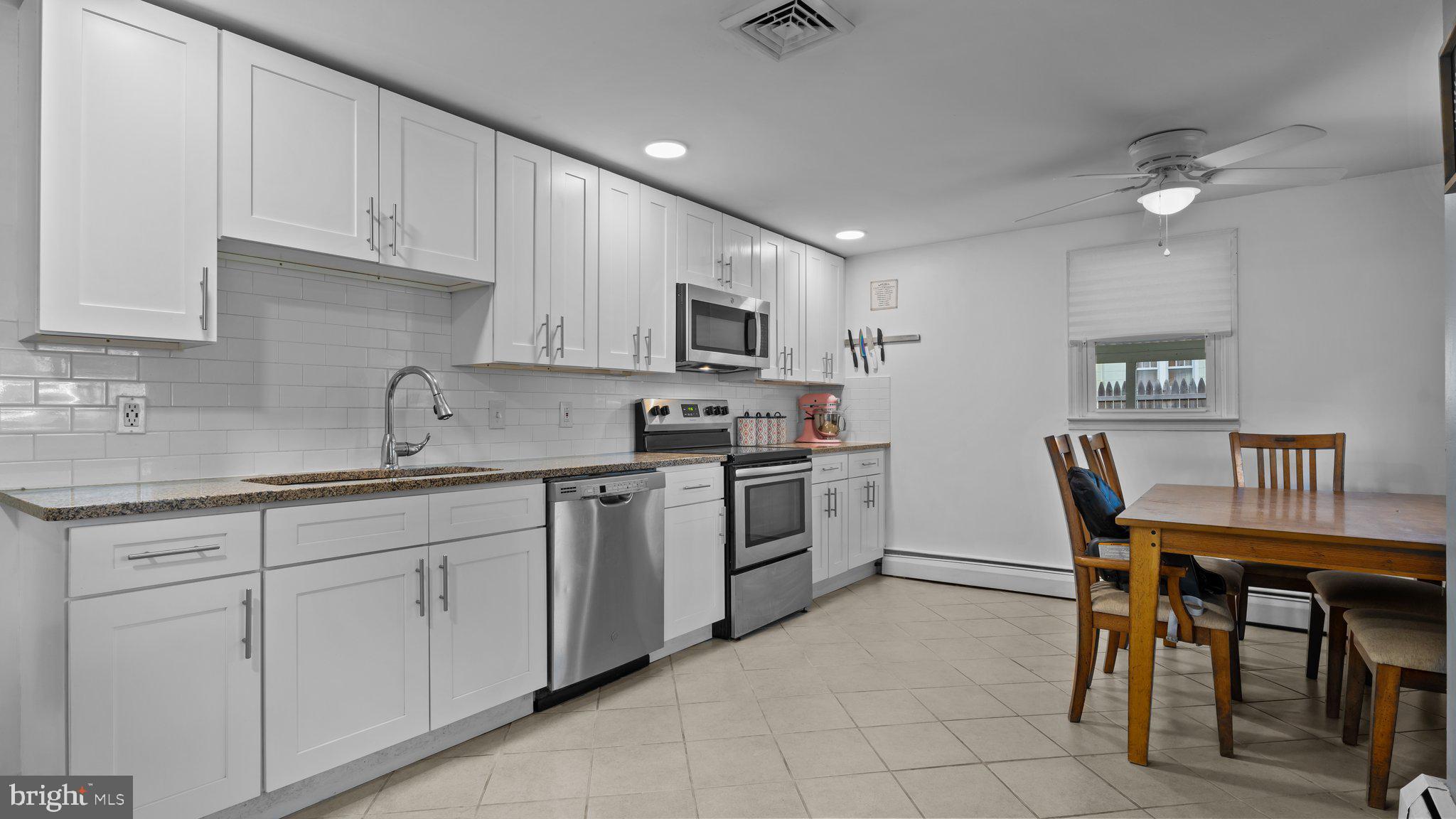 ANDALUSIA - Residential