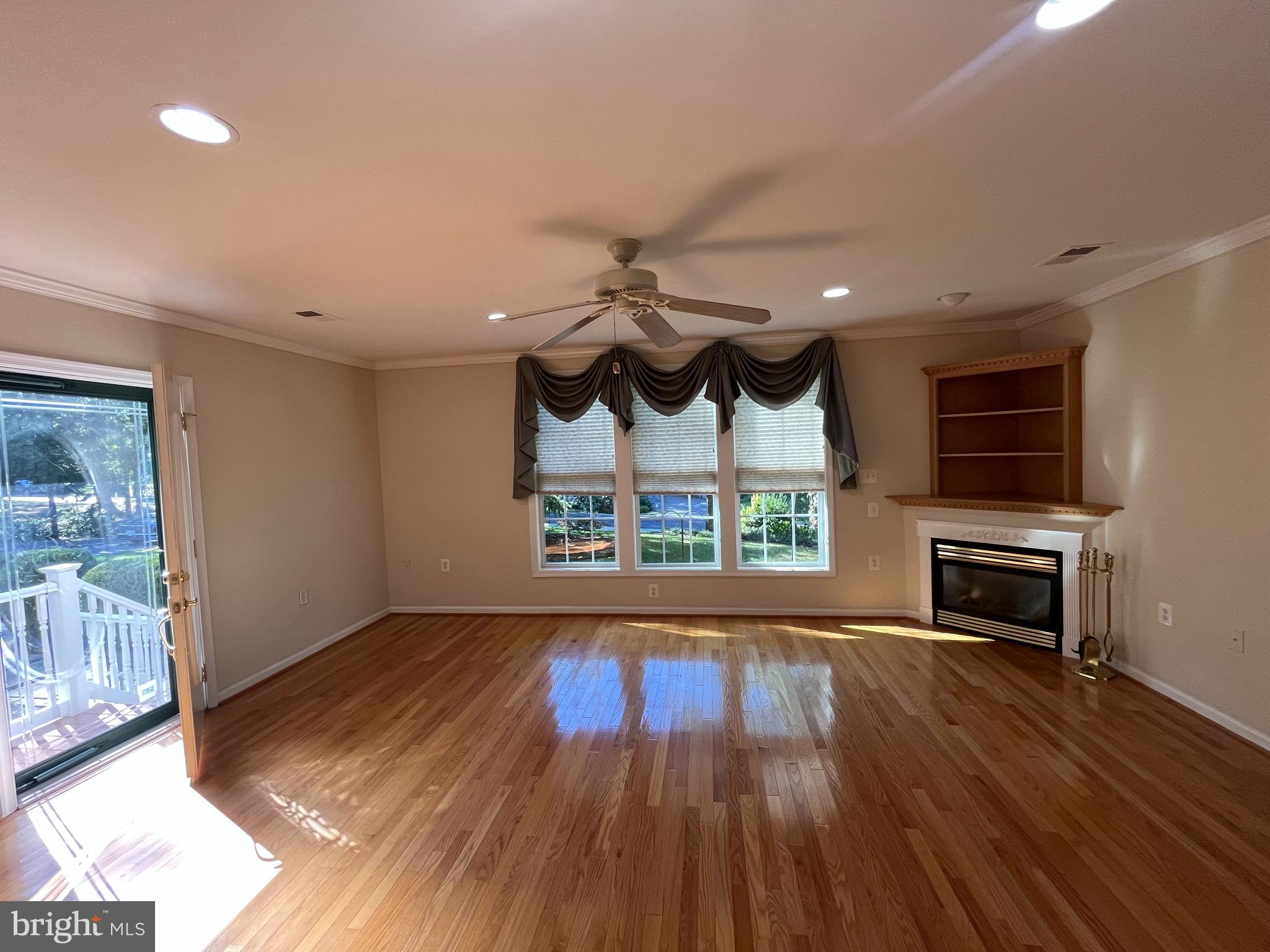 GRAHAM PARK SHORES - Residential