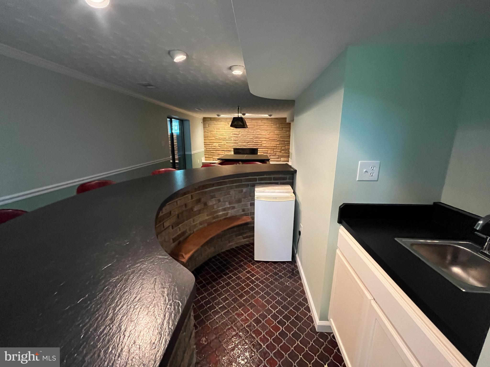 GRAHAM PARK SHORES - Residential