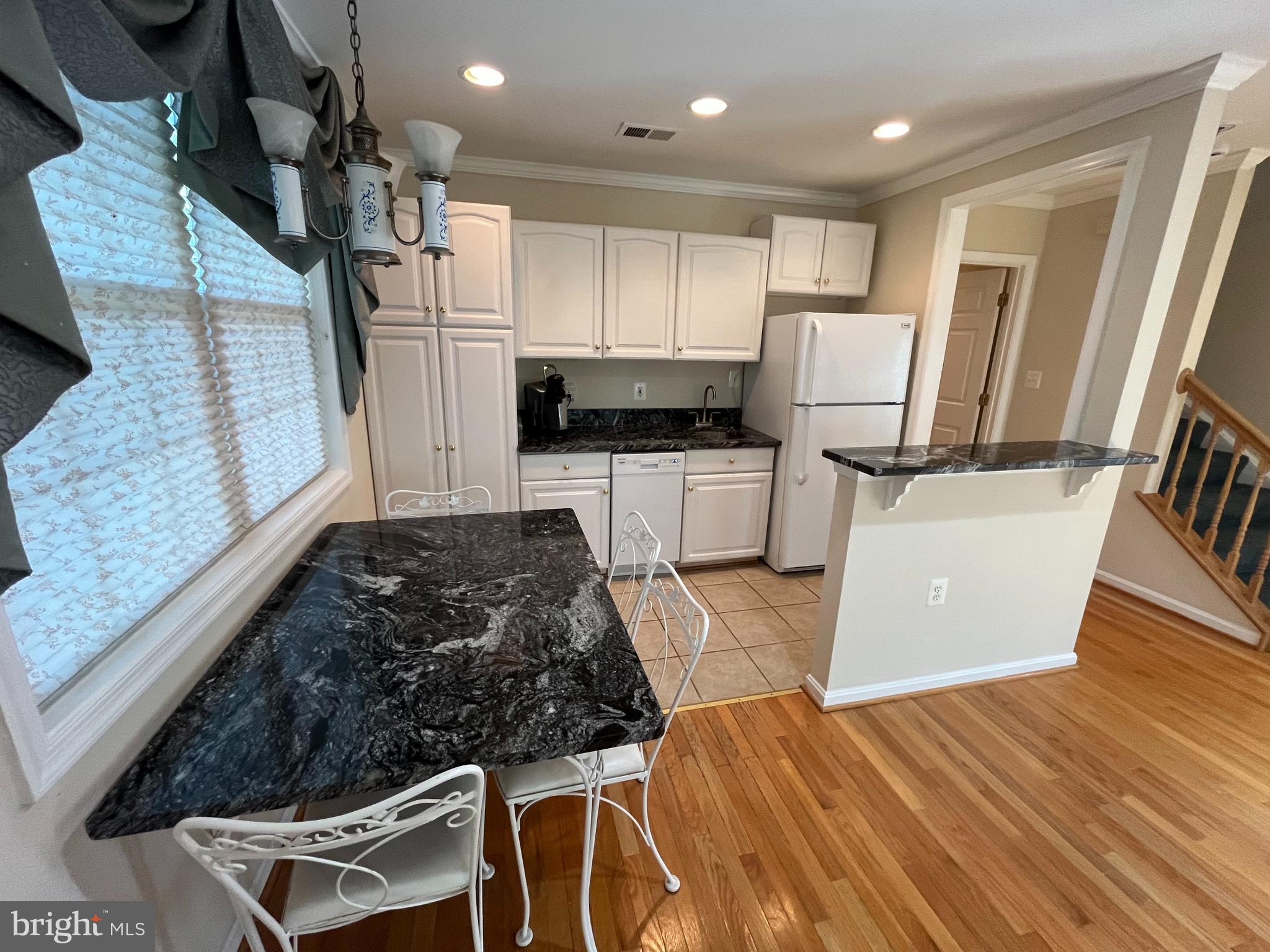 GRAHAM PARK SHORES - Residential