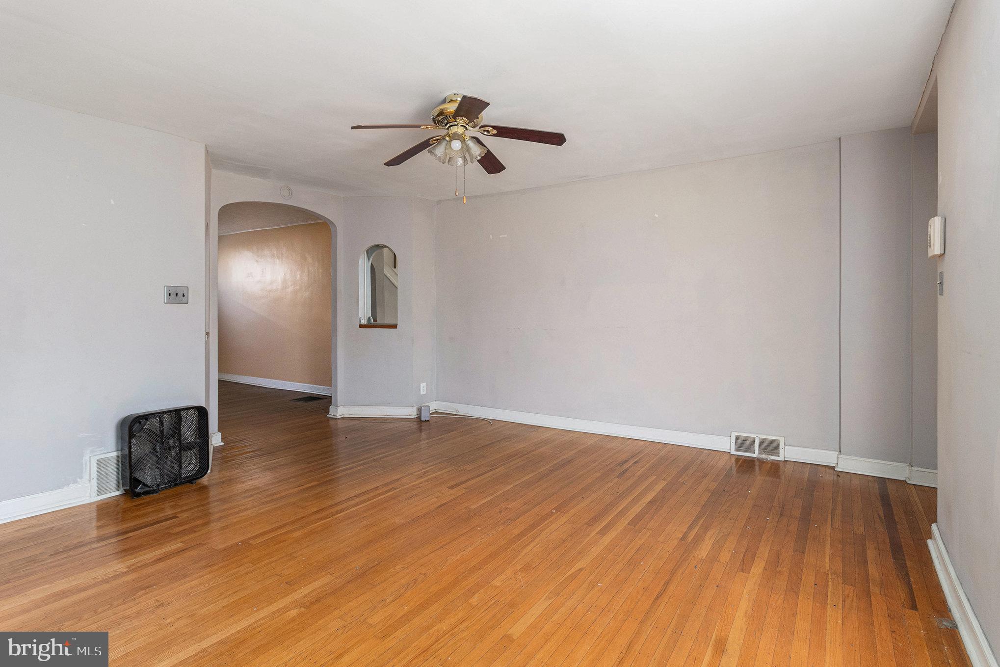 1331 HELLERMAN STREET